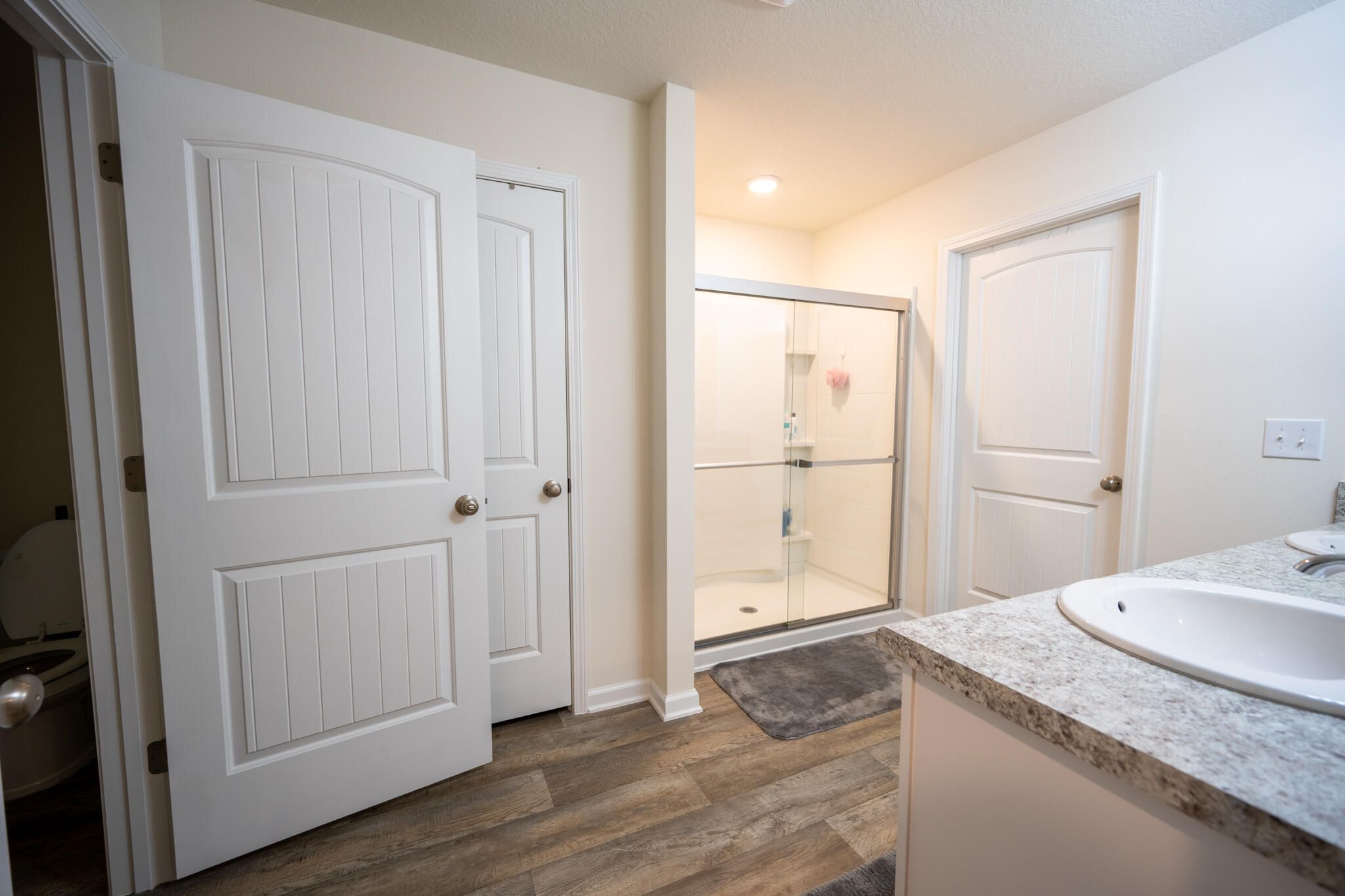 WHISPER CREEK - Residential