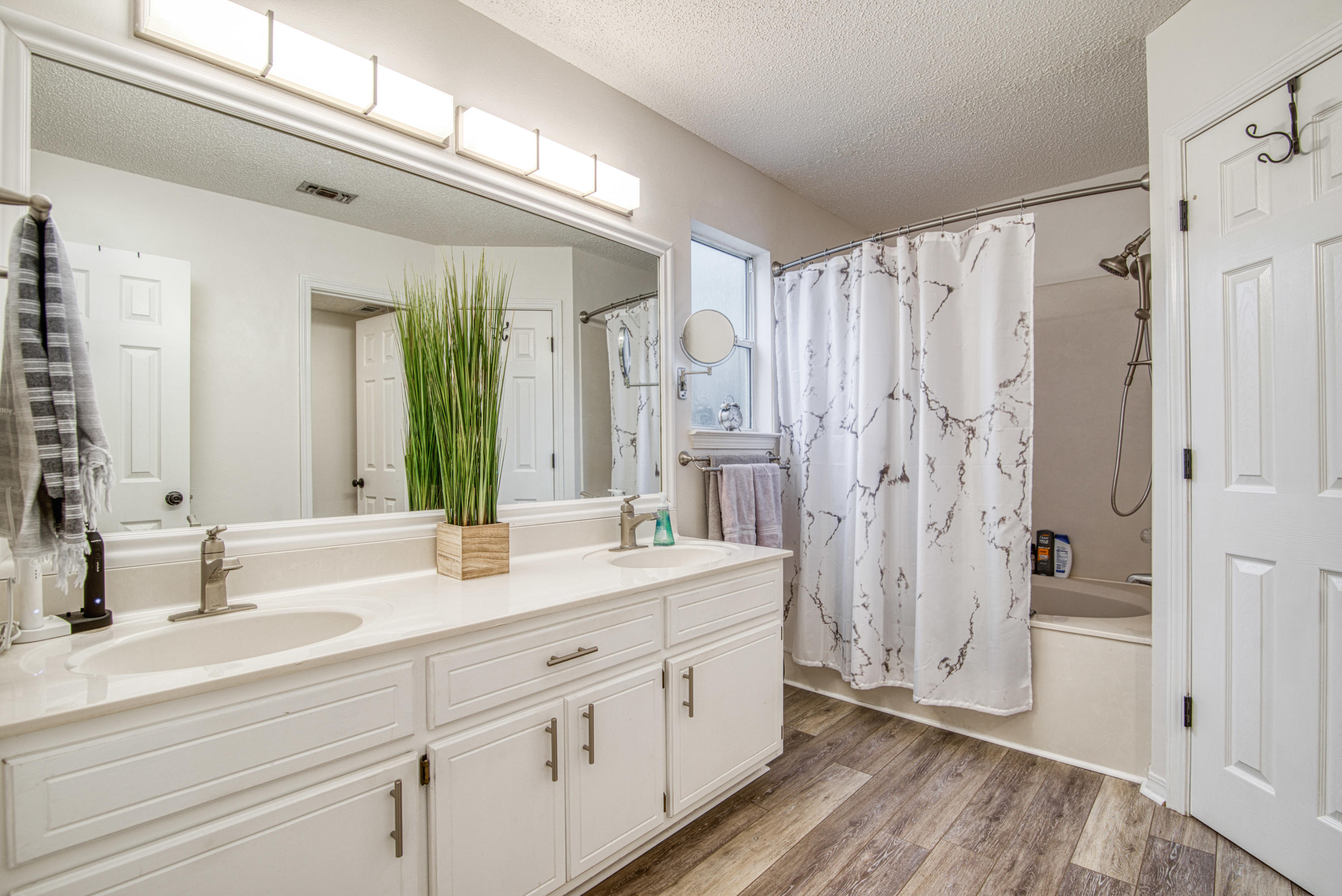 SHALIMAR WOODS S/D - Residential