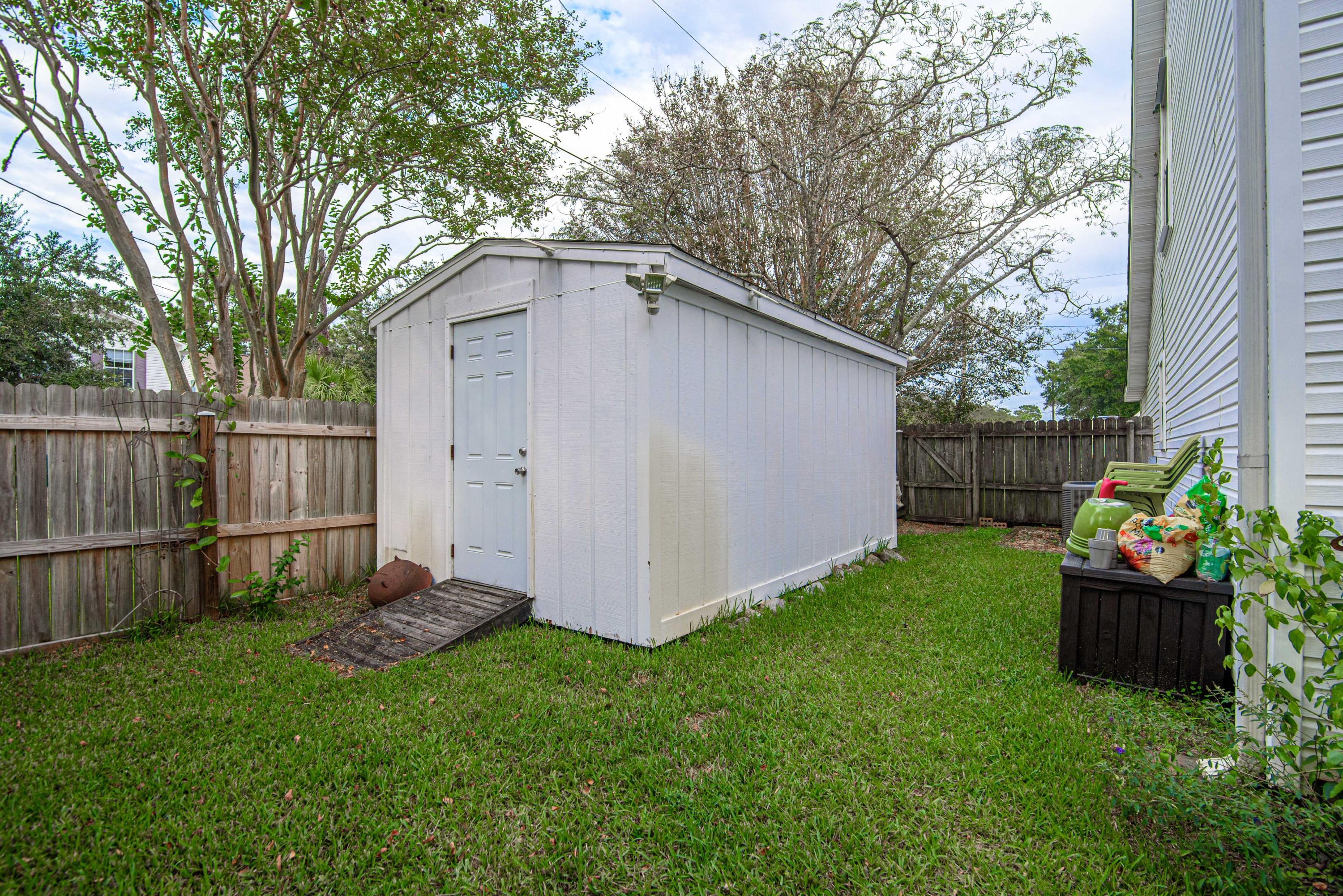 SHALIMAR WOODS S/D - Residential