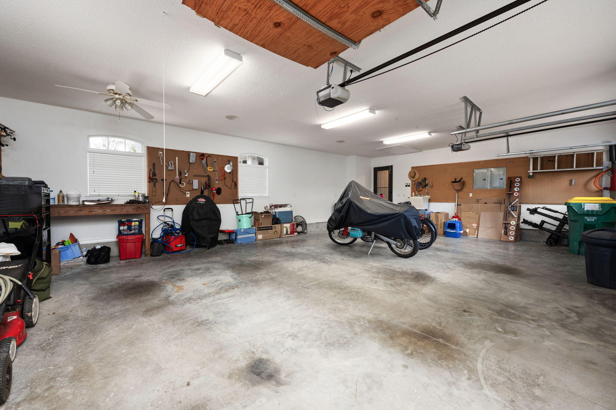 BAYSHORE PLACE PH 9 - Residential