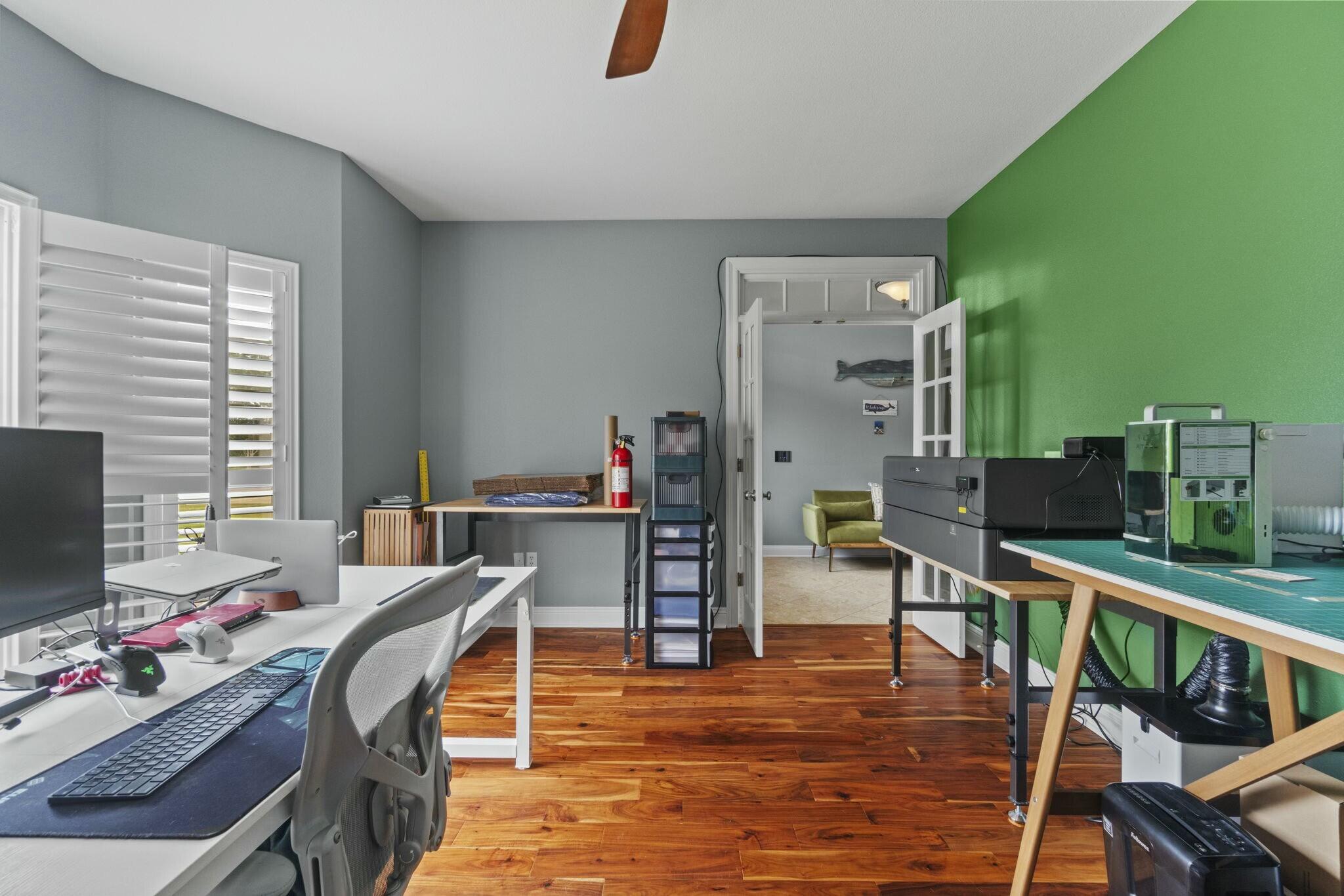 SOUNDSIDE - Residential