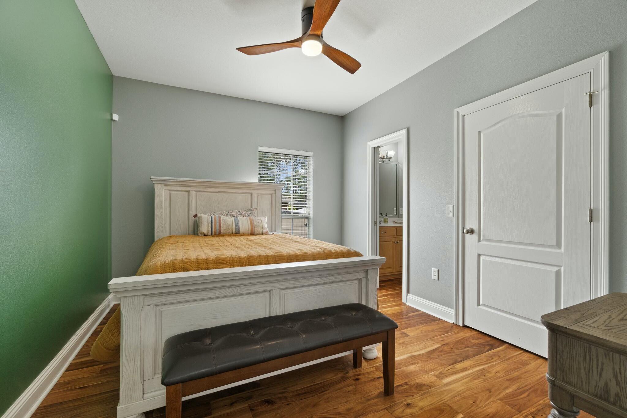 SOUNDSIDE - Residential