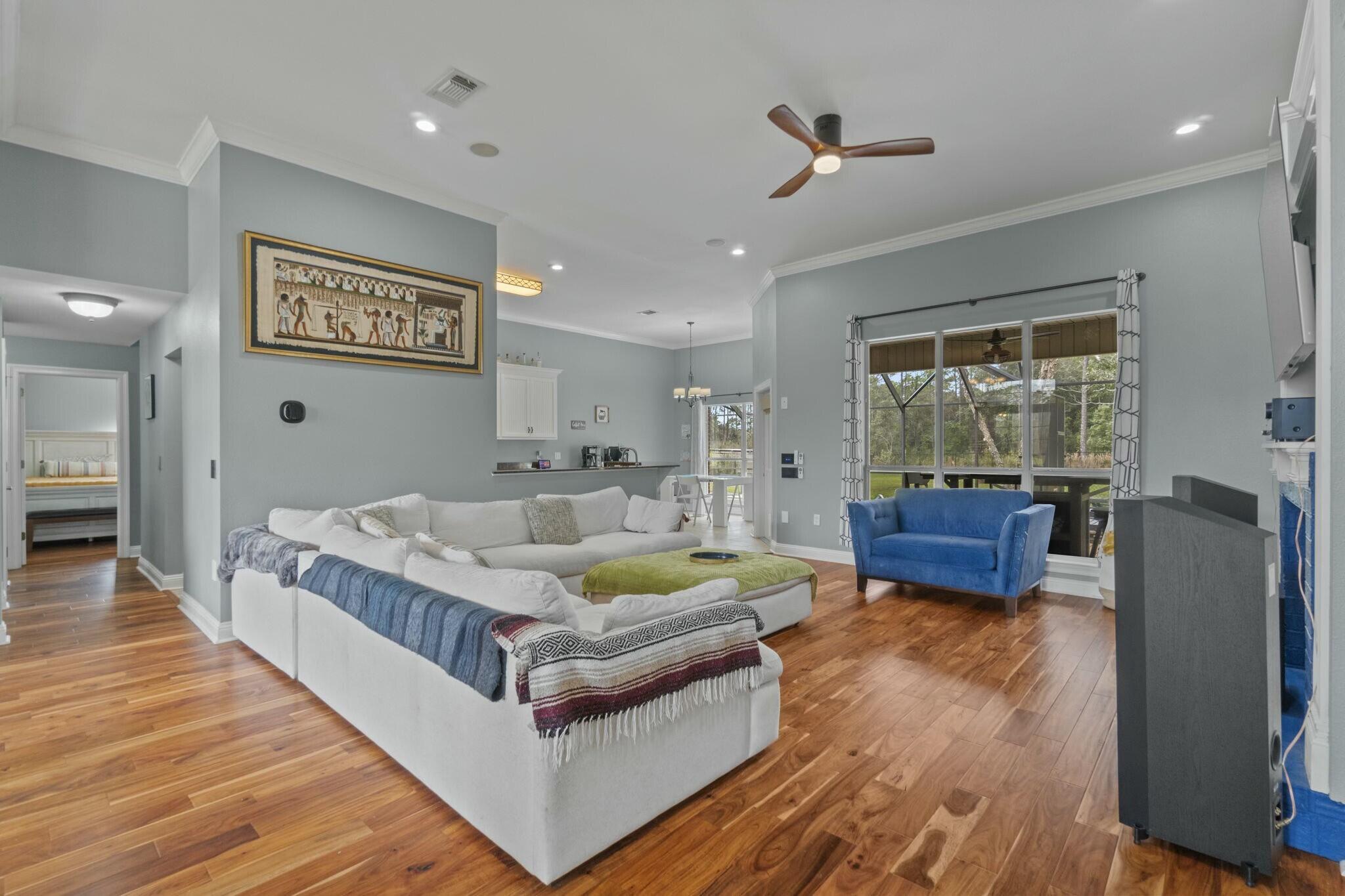 SOUNDSIDE - Residential