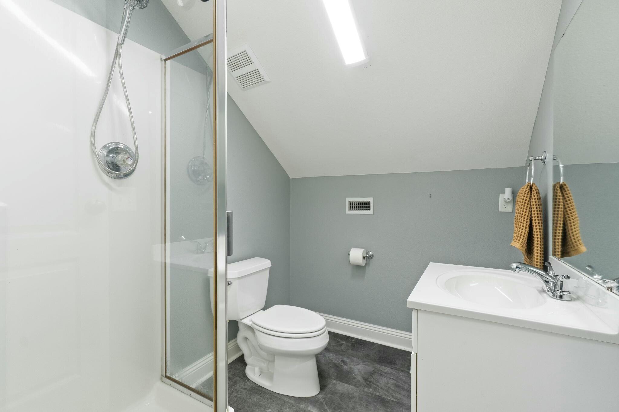 SOUNDSIDE - Residential