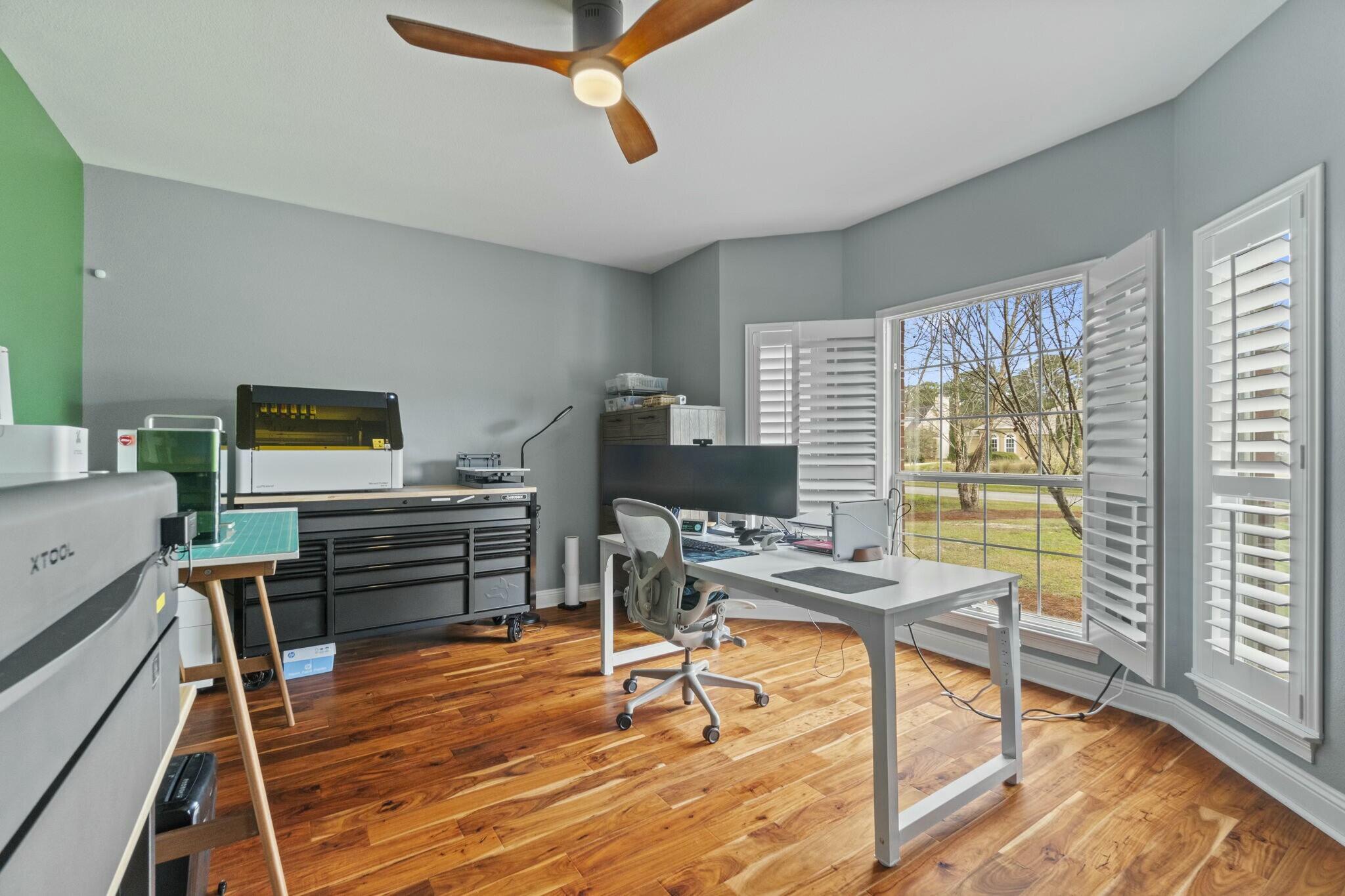SOUNDSIDE - Residential