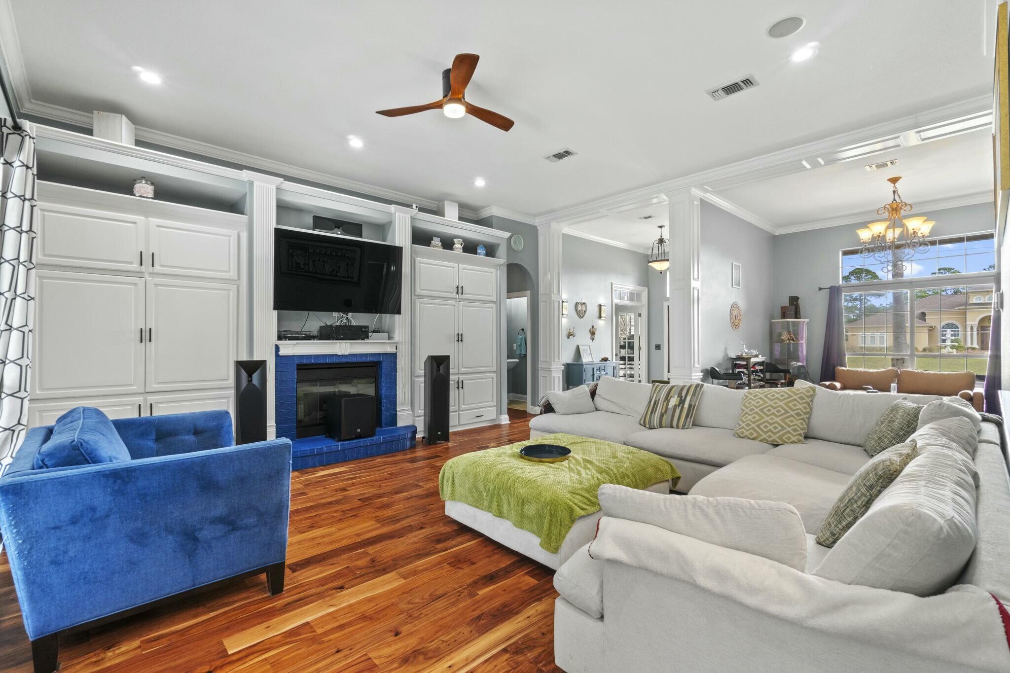 SOUNDSIDE - Residential