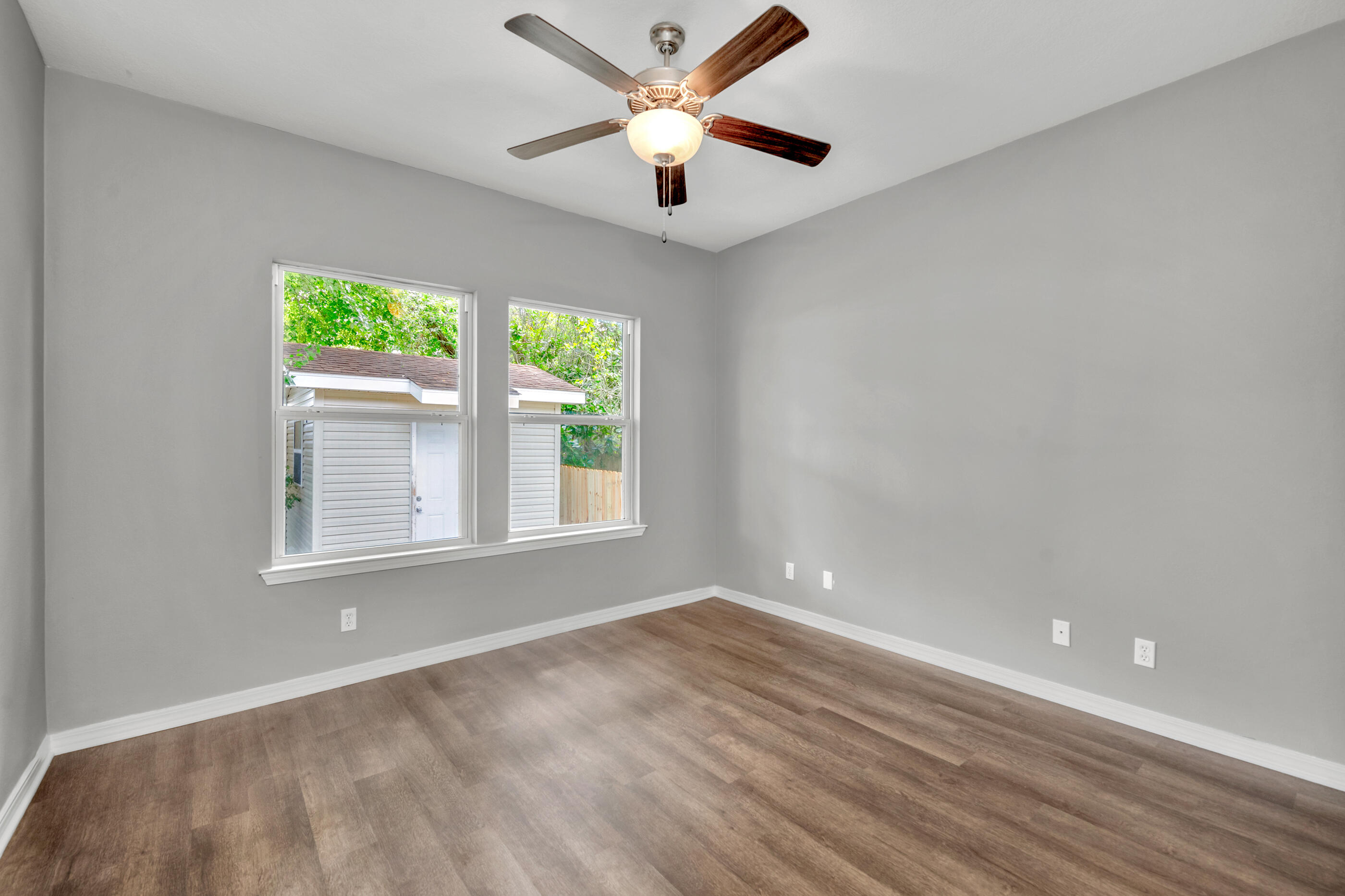 BROOKWOOD - Residential