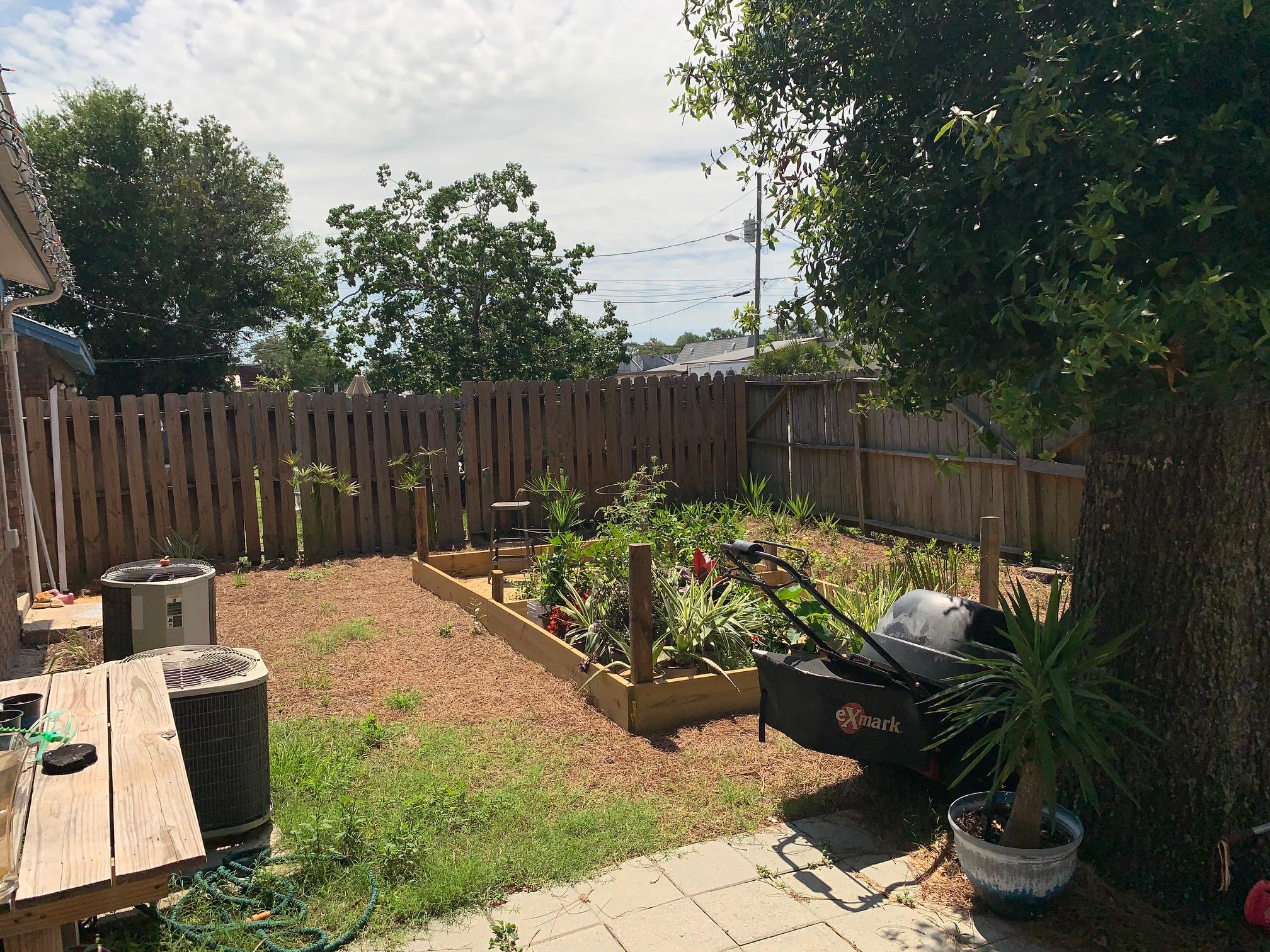 PINEHURST PARK - Residential