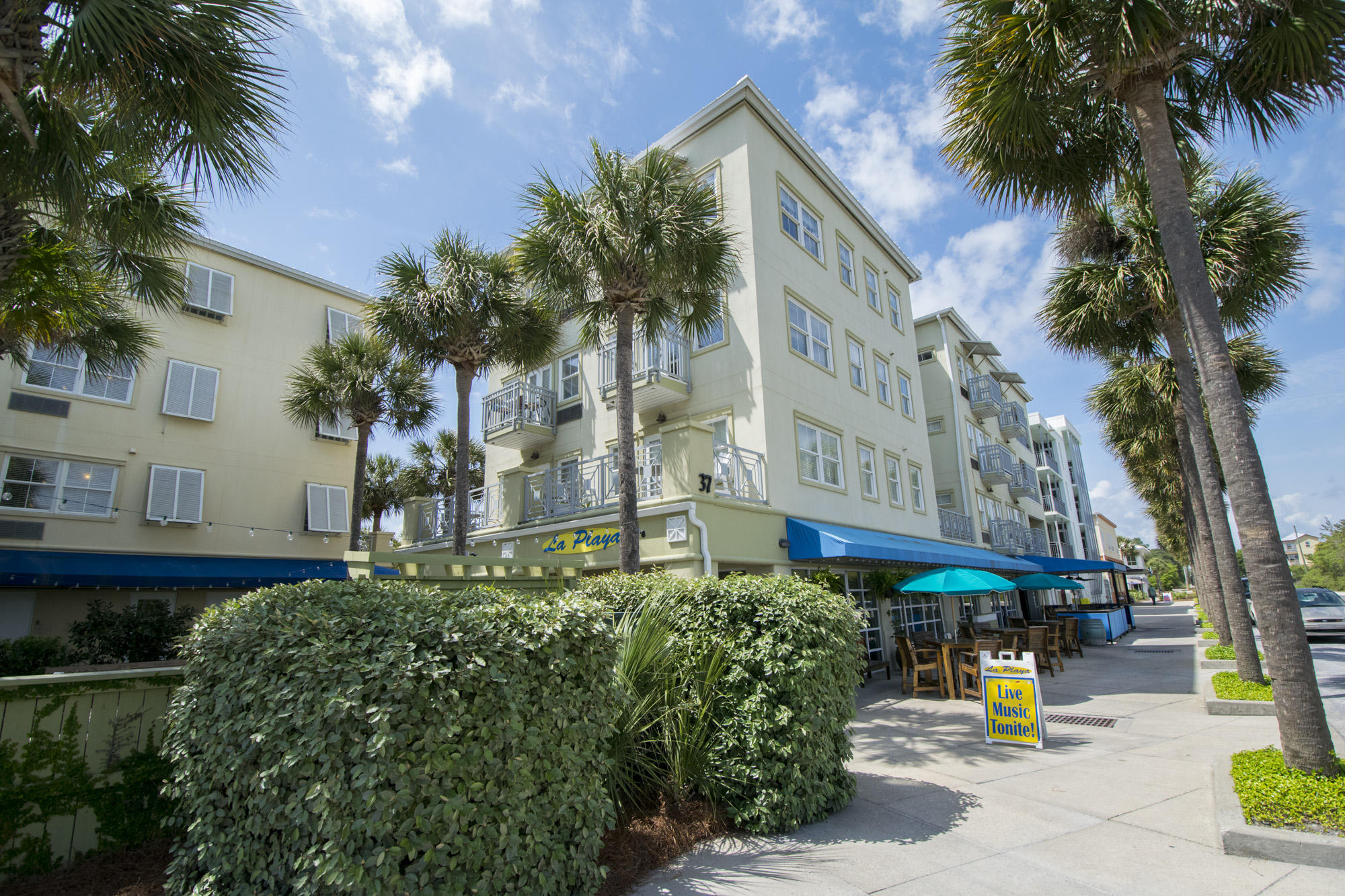 INN AT GULF PLACE - Residential