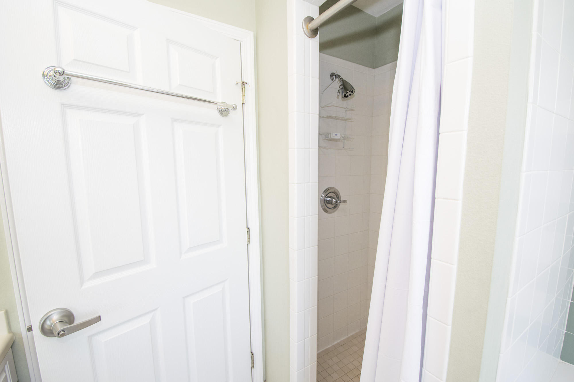 INN AT GULF PLACE - Residential