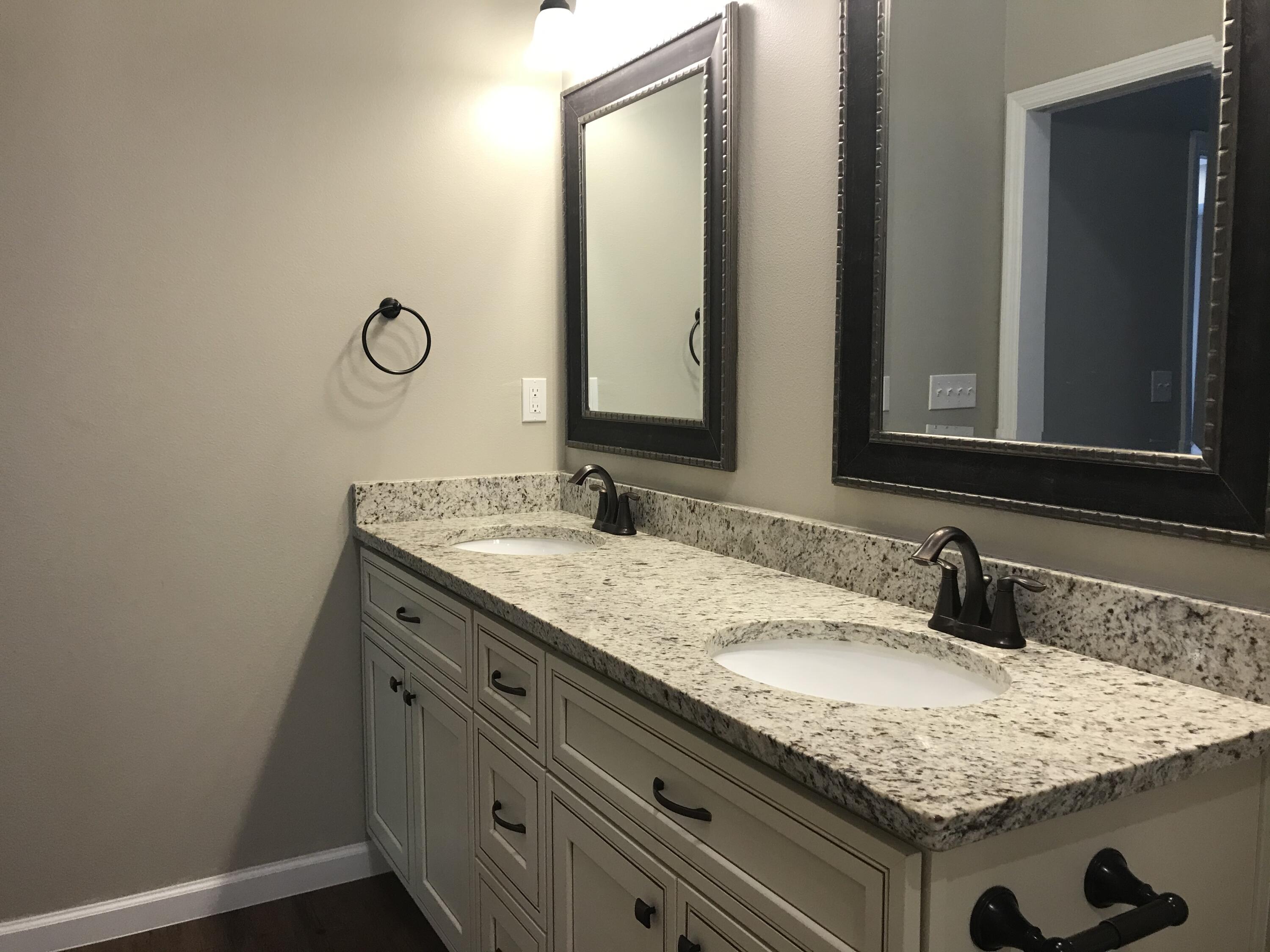 NORTHWOOD ADDN - Residential Lease