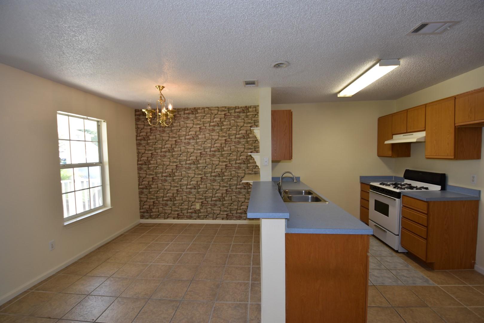 ALDEN WAY - Residential