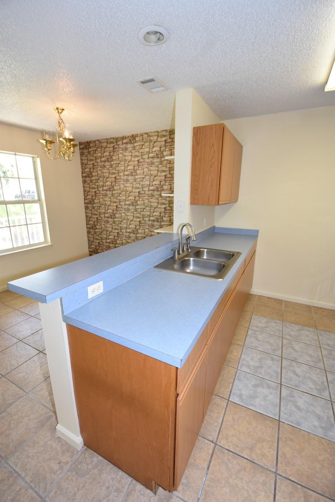 ALDEN WAY - Residential