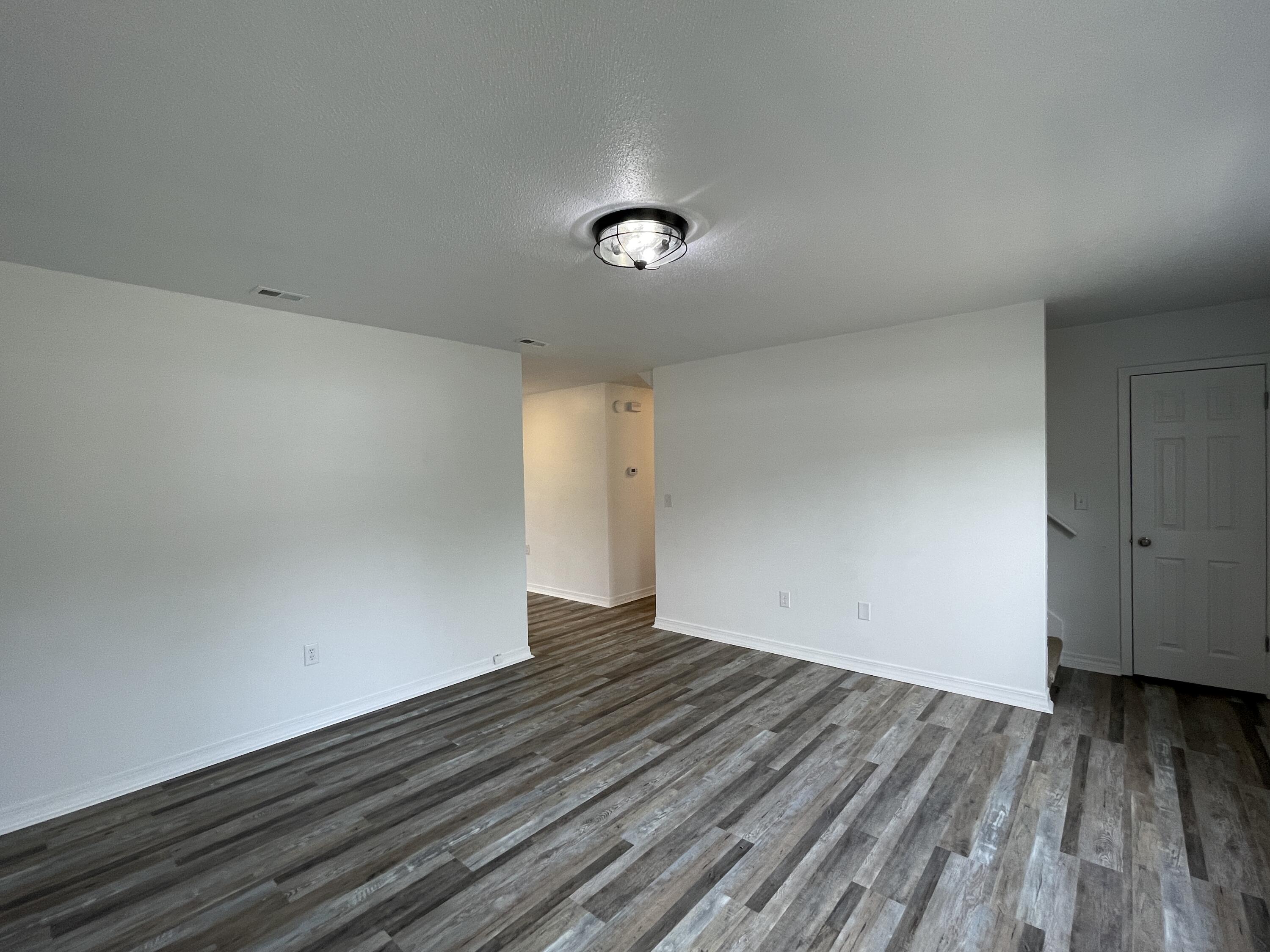 SHOAL CREEK 1ST ADDN - Residential Lease