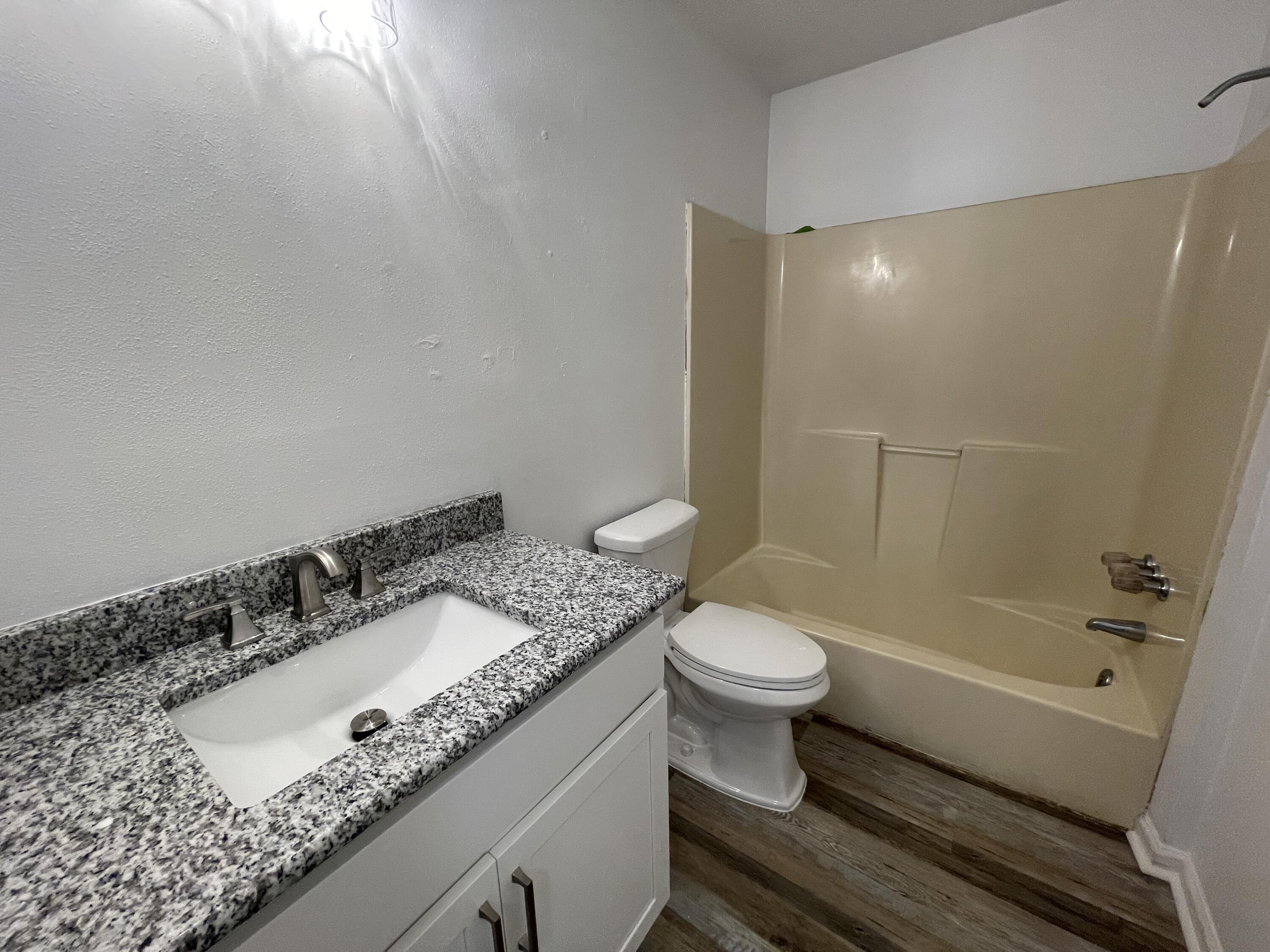 SHOAL CREEK 1ST ADDN - Residential Lease