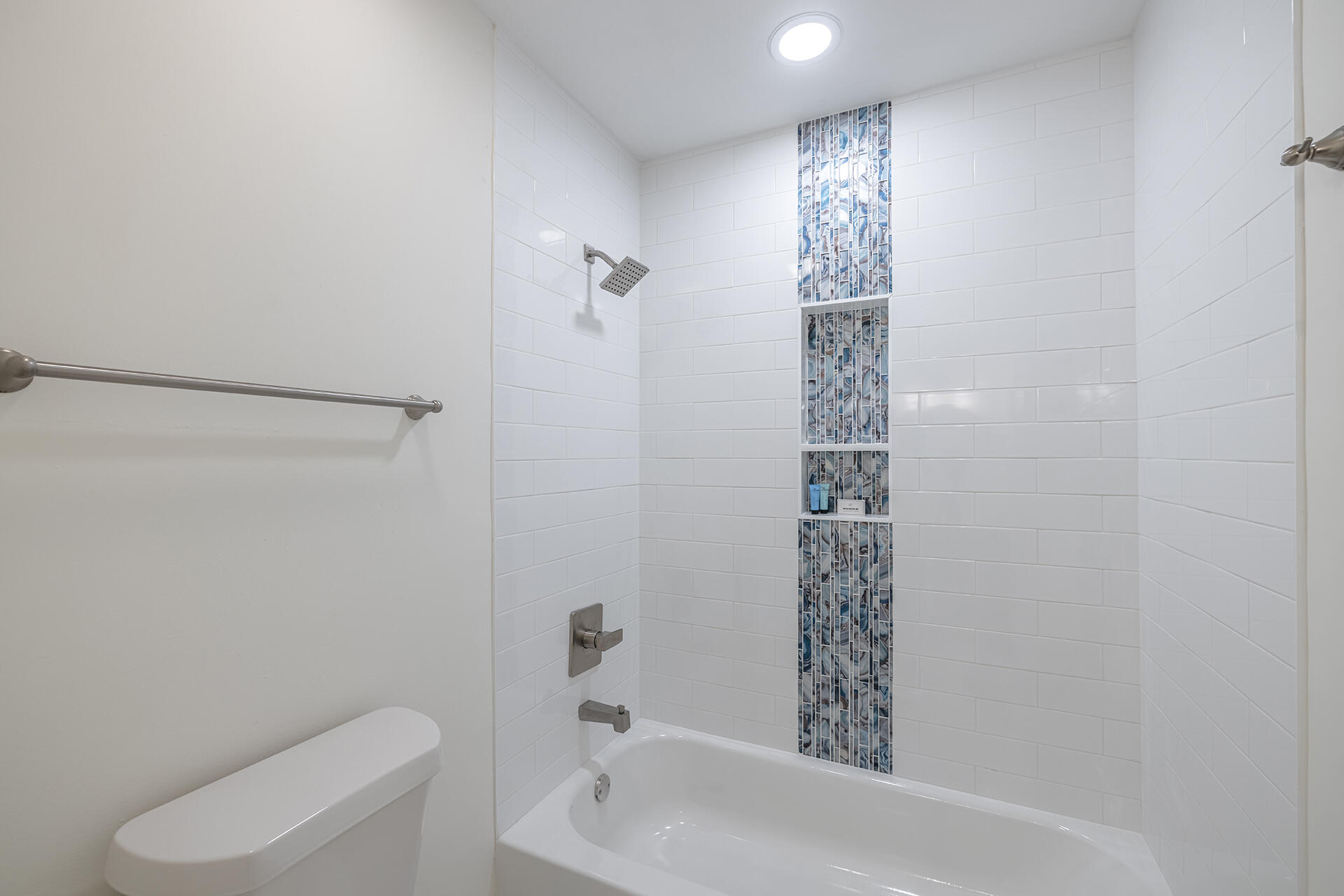 EMERALD POINTE PLAT 1 - Residential