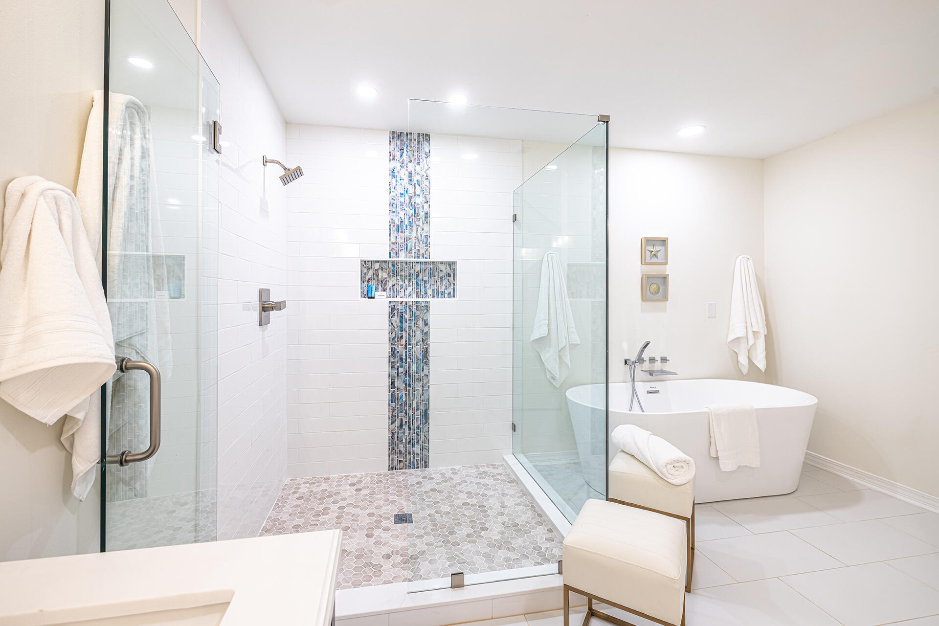 EMERALD POINTE PLAT 1 - Residential