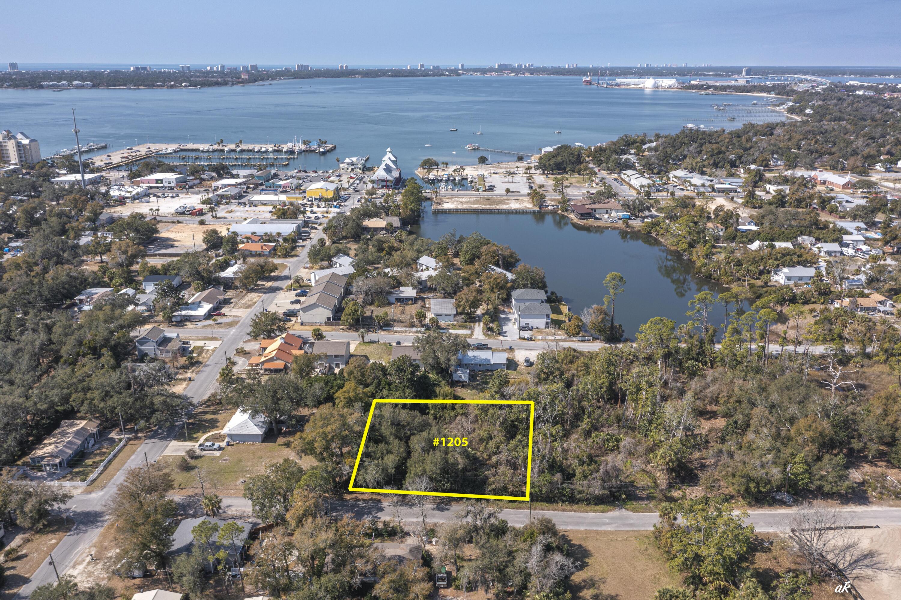 NO RECORDED PROJECT - Land