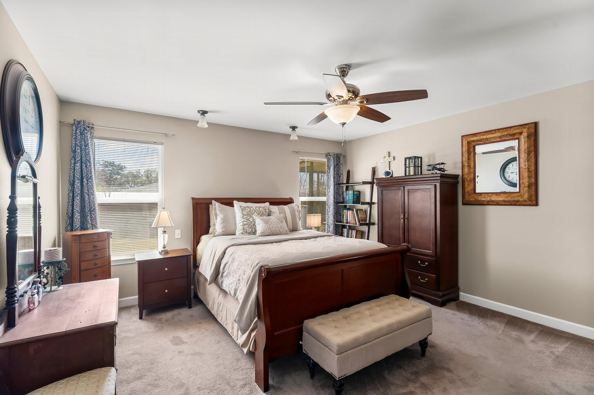 MAGNOLIA BAYE - Residential