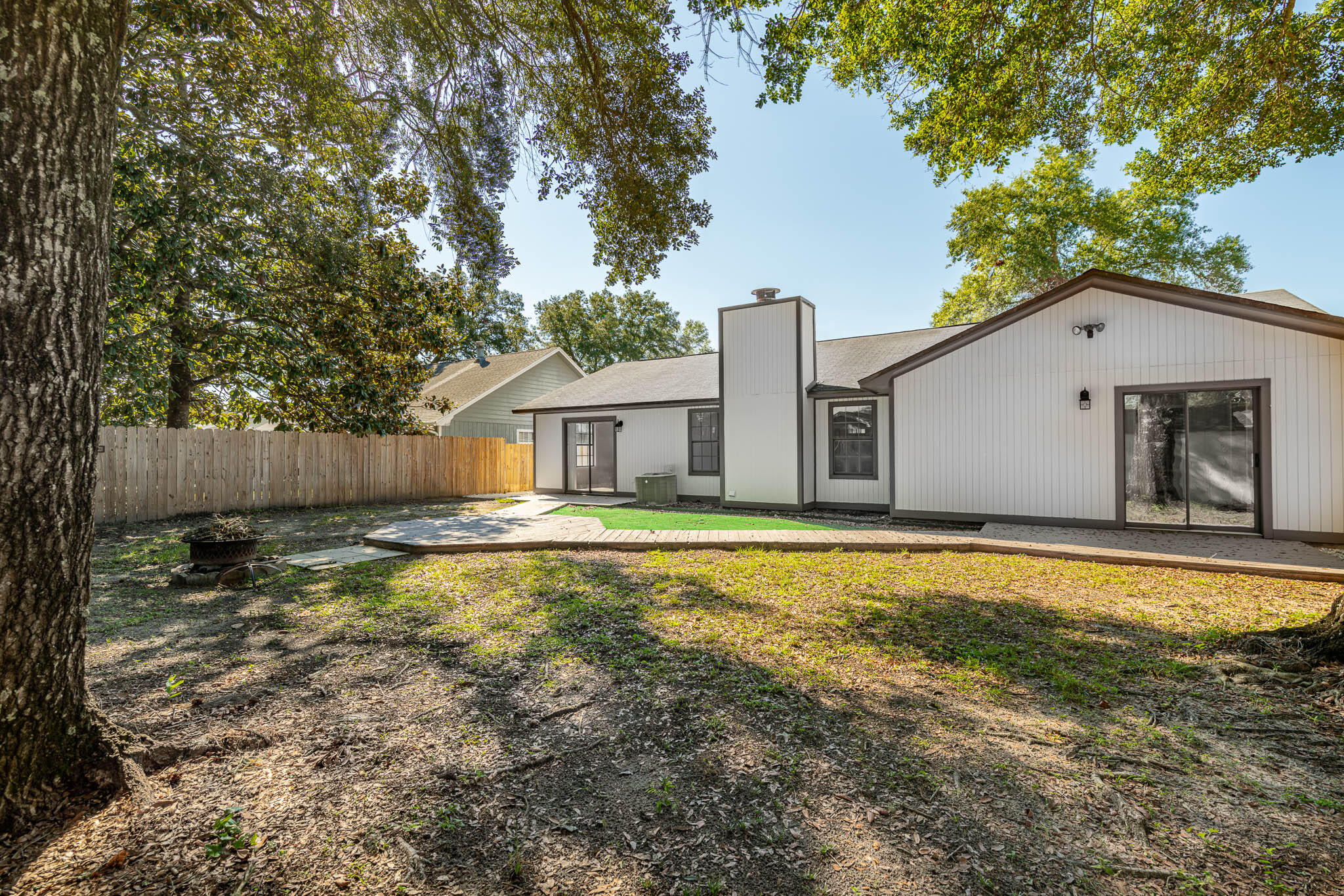 CREEKSIDE 4 - Residential