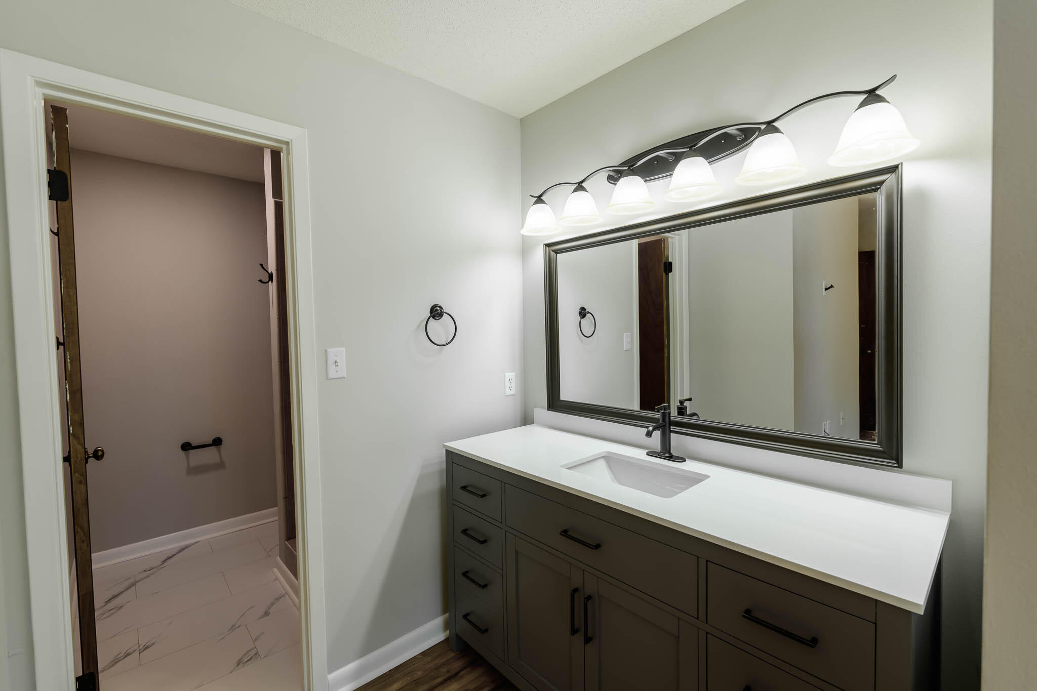 CREEKSIDE 4 - Residential