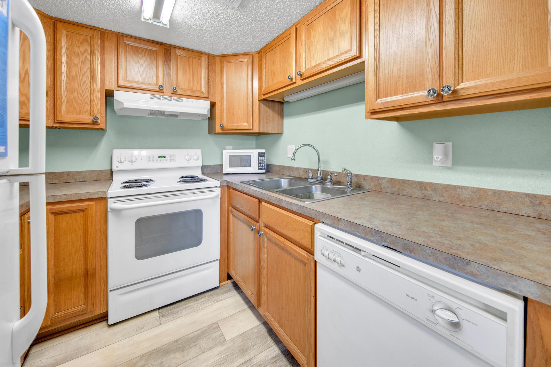 FOUNTAINHEAD CONDO - Residential