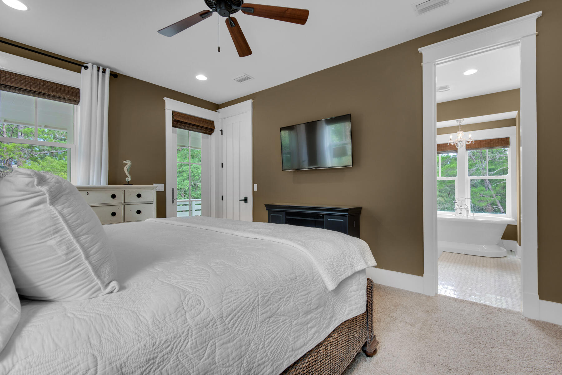 FOREST LAKES PH I - Residential