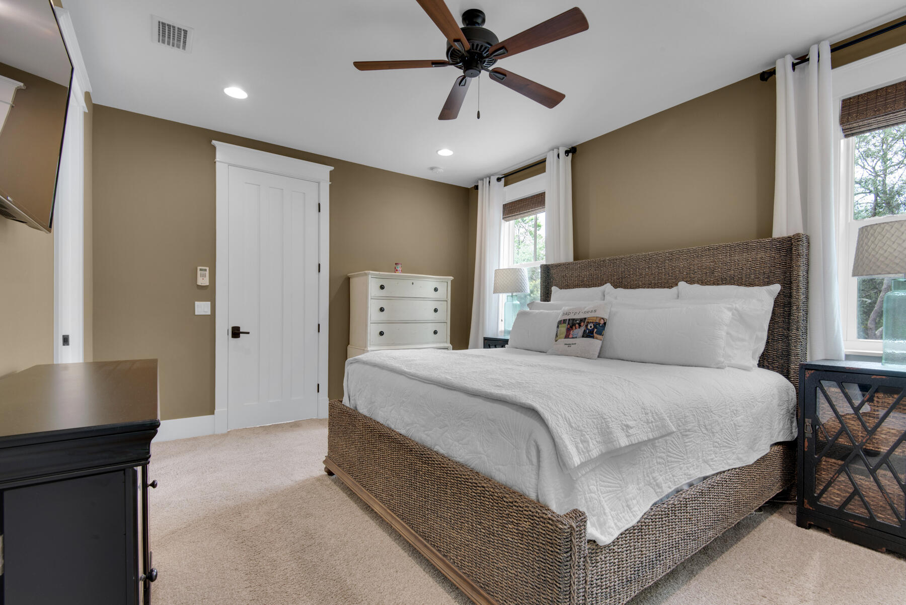 FOREST LAKES PH I - Residential