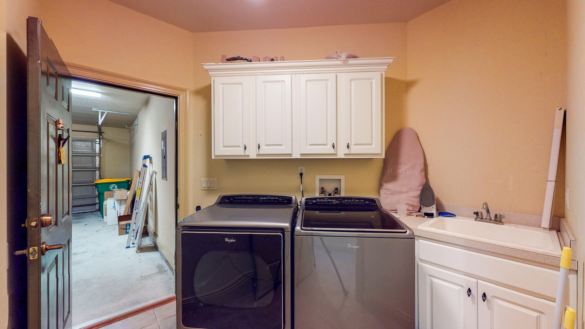 CHANAN ESTATES - Residential