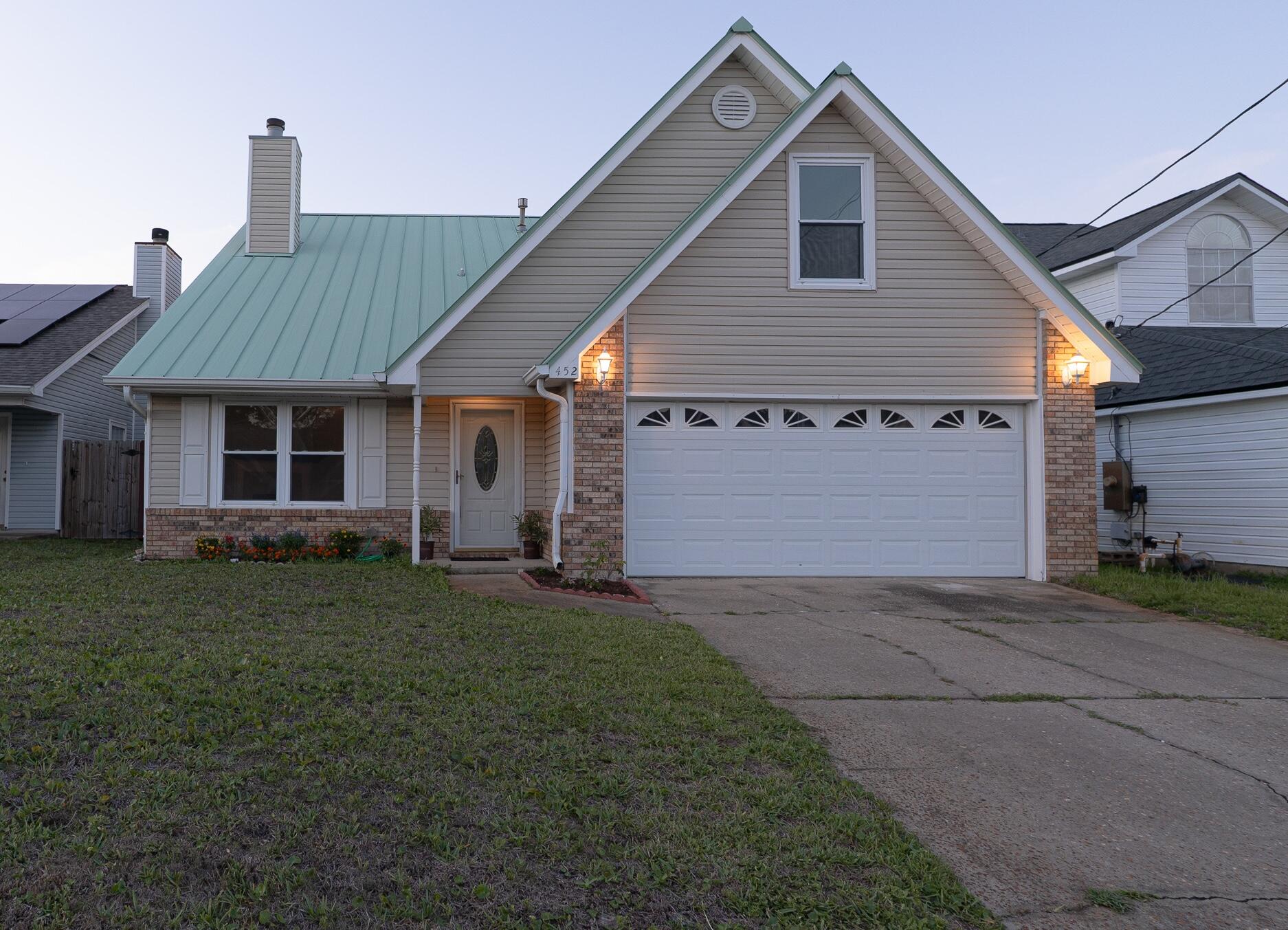 SANDY RIDGE ESTATES - Residential