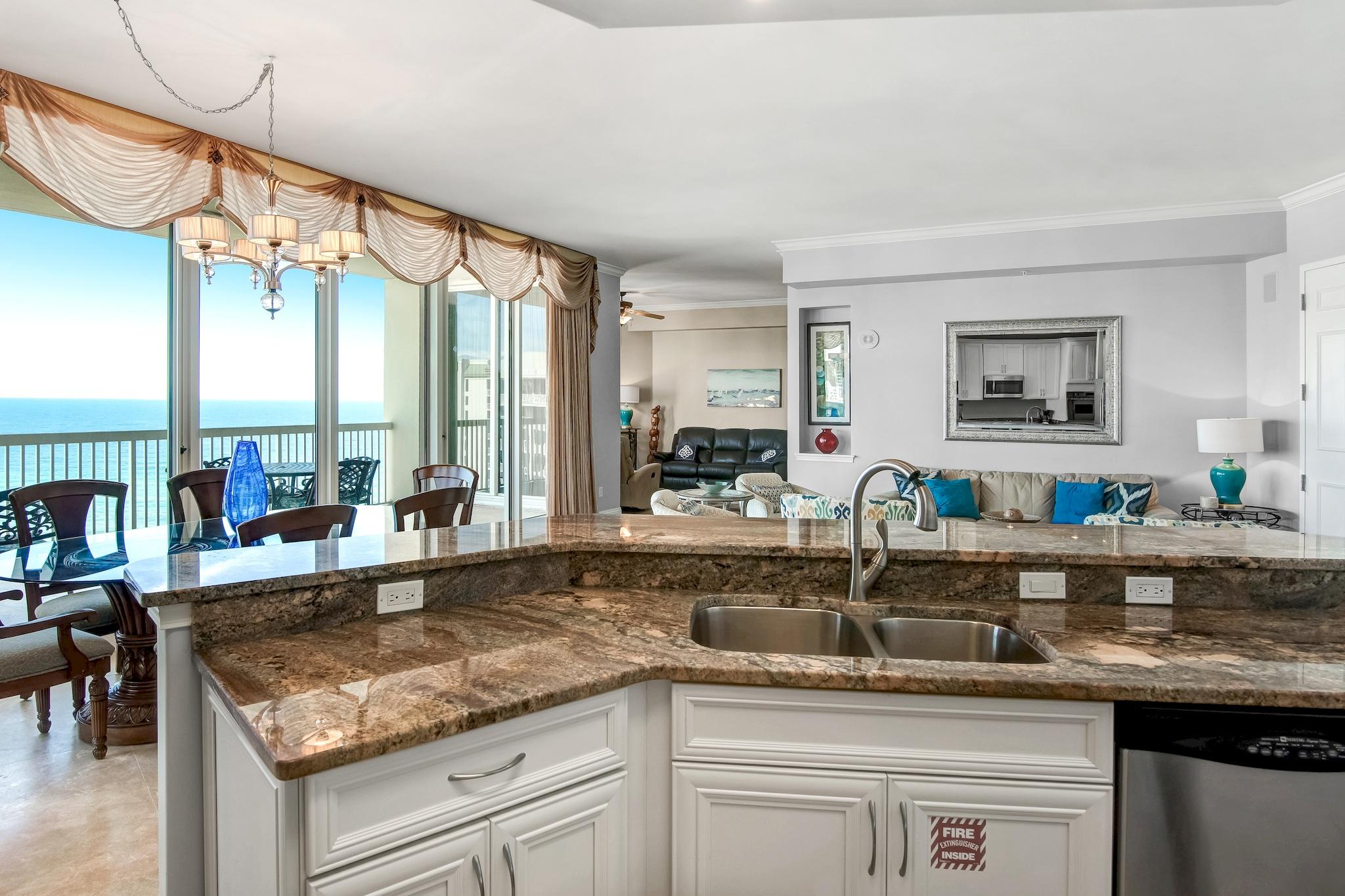 ST. MAARTEN AT SILVER SHELLS - Residential