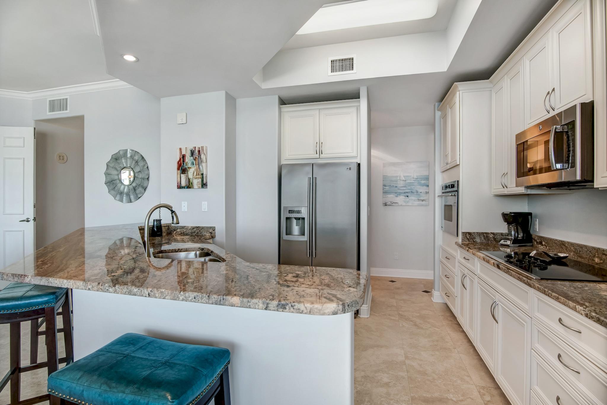 ST. MAARTEN AT SILVER SHELLS - Residential