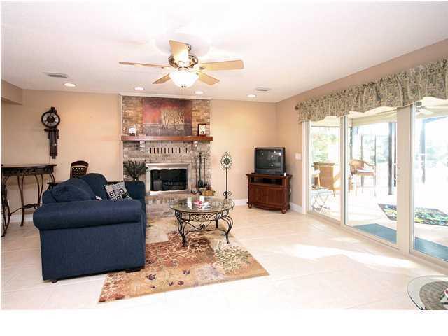 LAKE PIPPIN - Residential