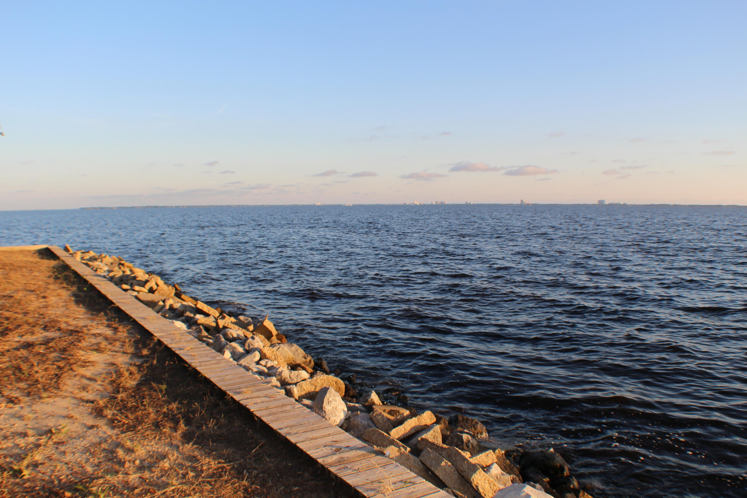 LAKE PIPPIN - Residential