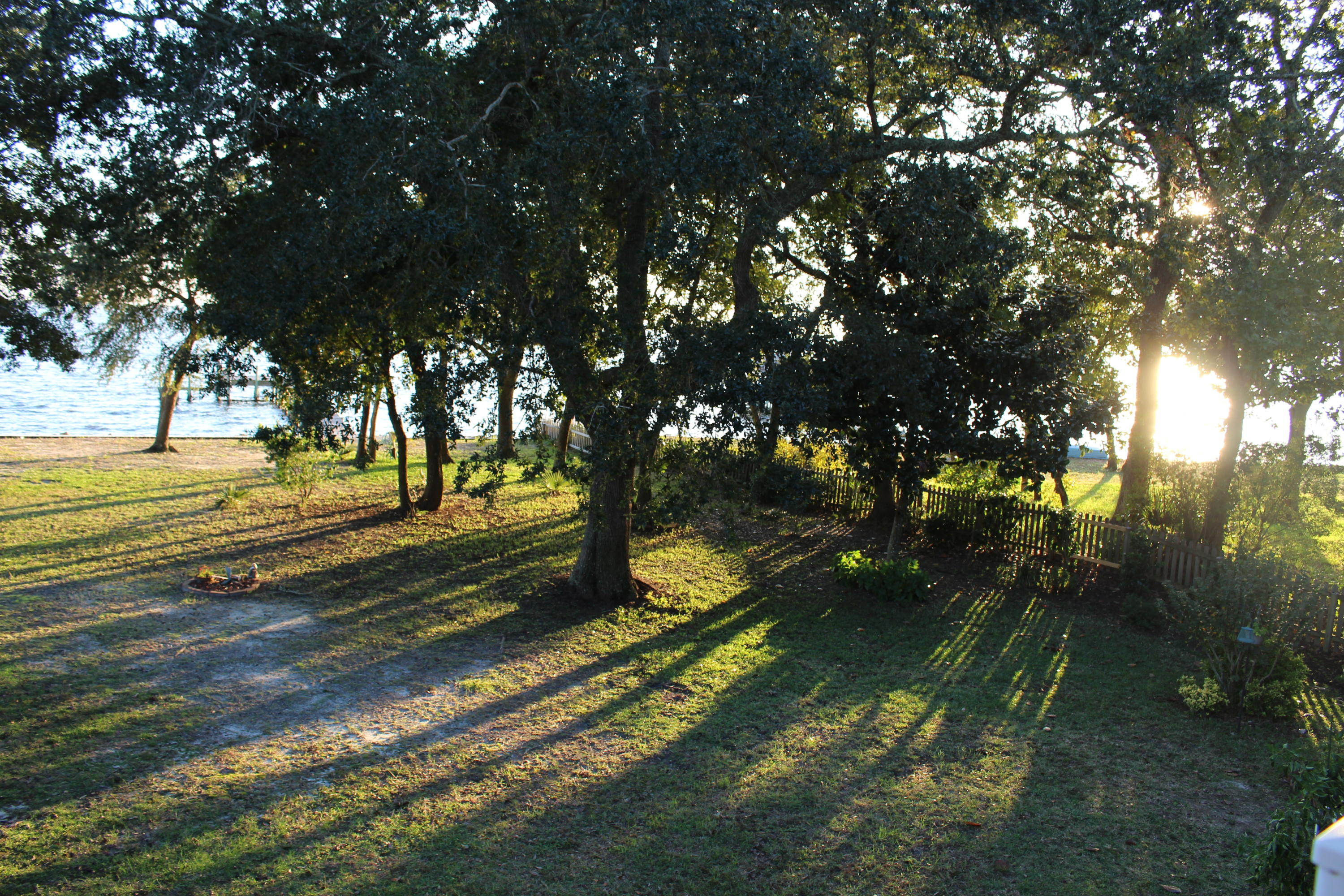 LAKE PIPPIN - Residential