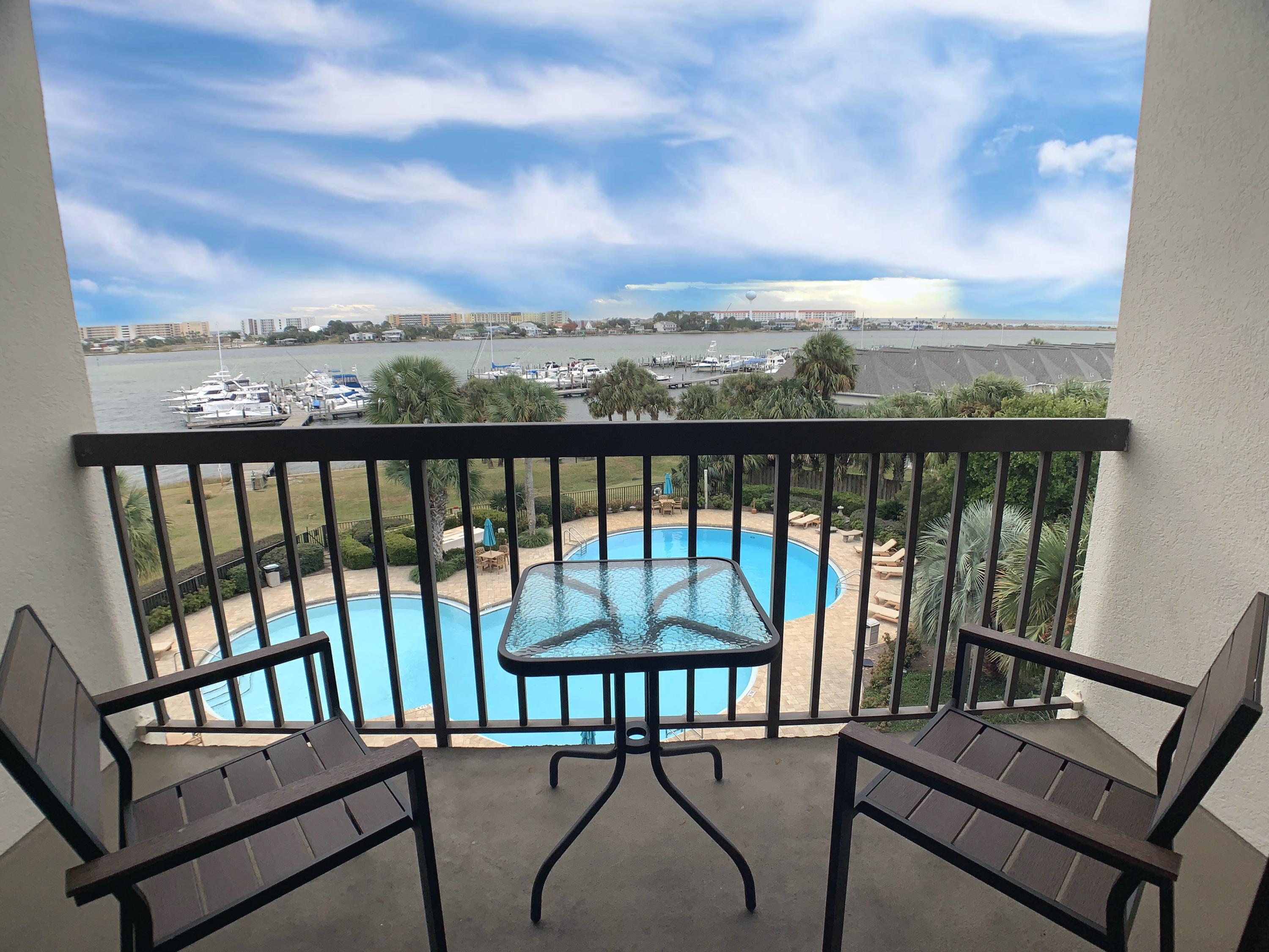 PIRATES BAY PH 1 - Residential