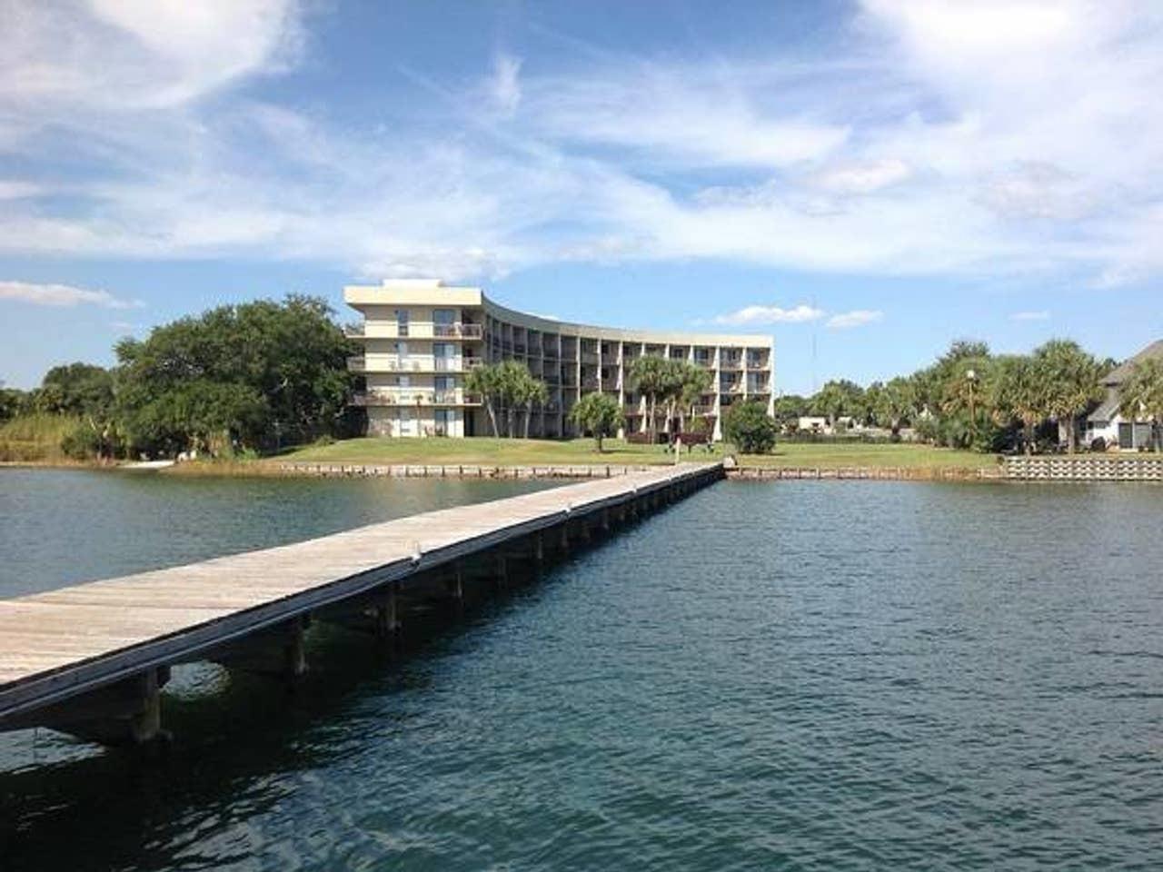 PIRATES BAY PH 1 - Residential