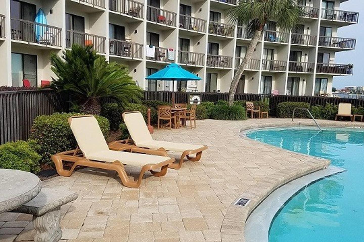 PIRATES BAY PH 1 - Residential