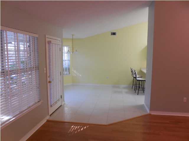 SILVER OAKS PH 1 - Residential