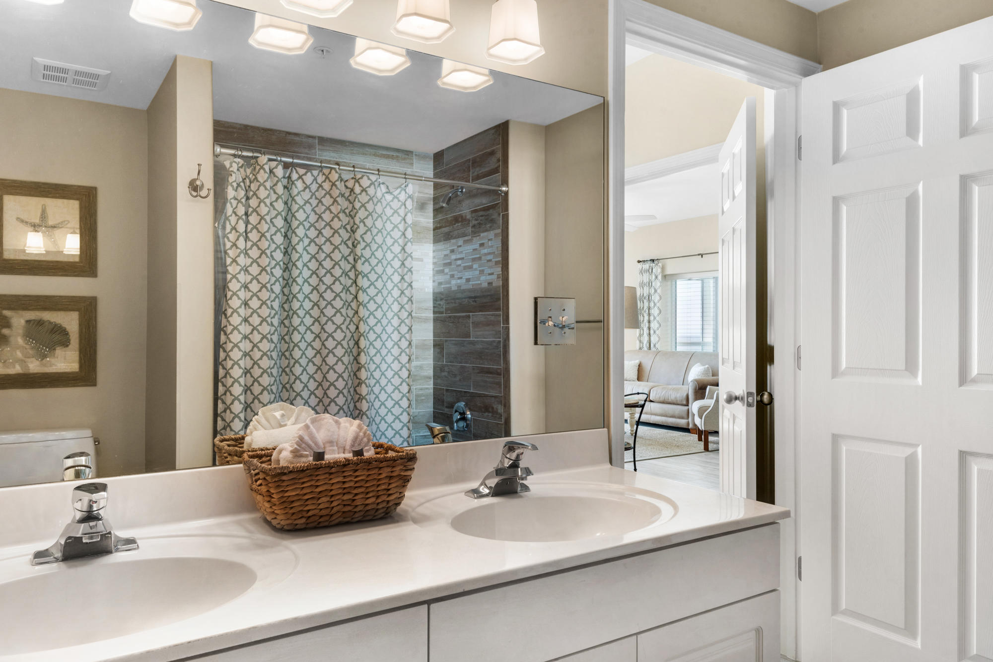 MAJESTIC SUN - Residential