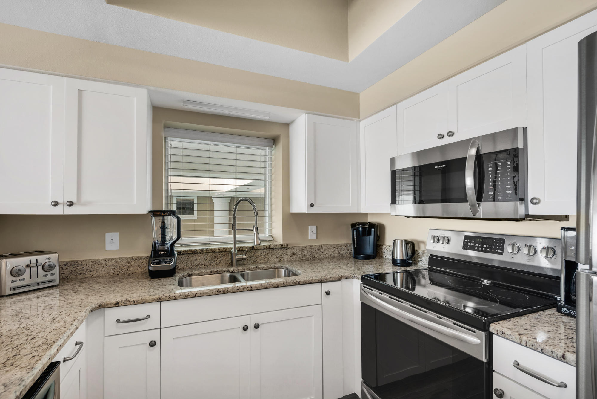 MAJESTIC SUN - Residential