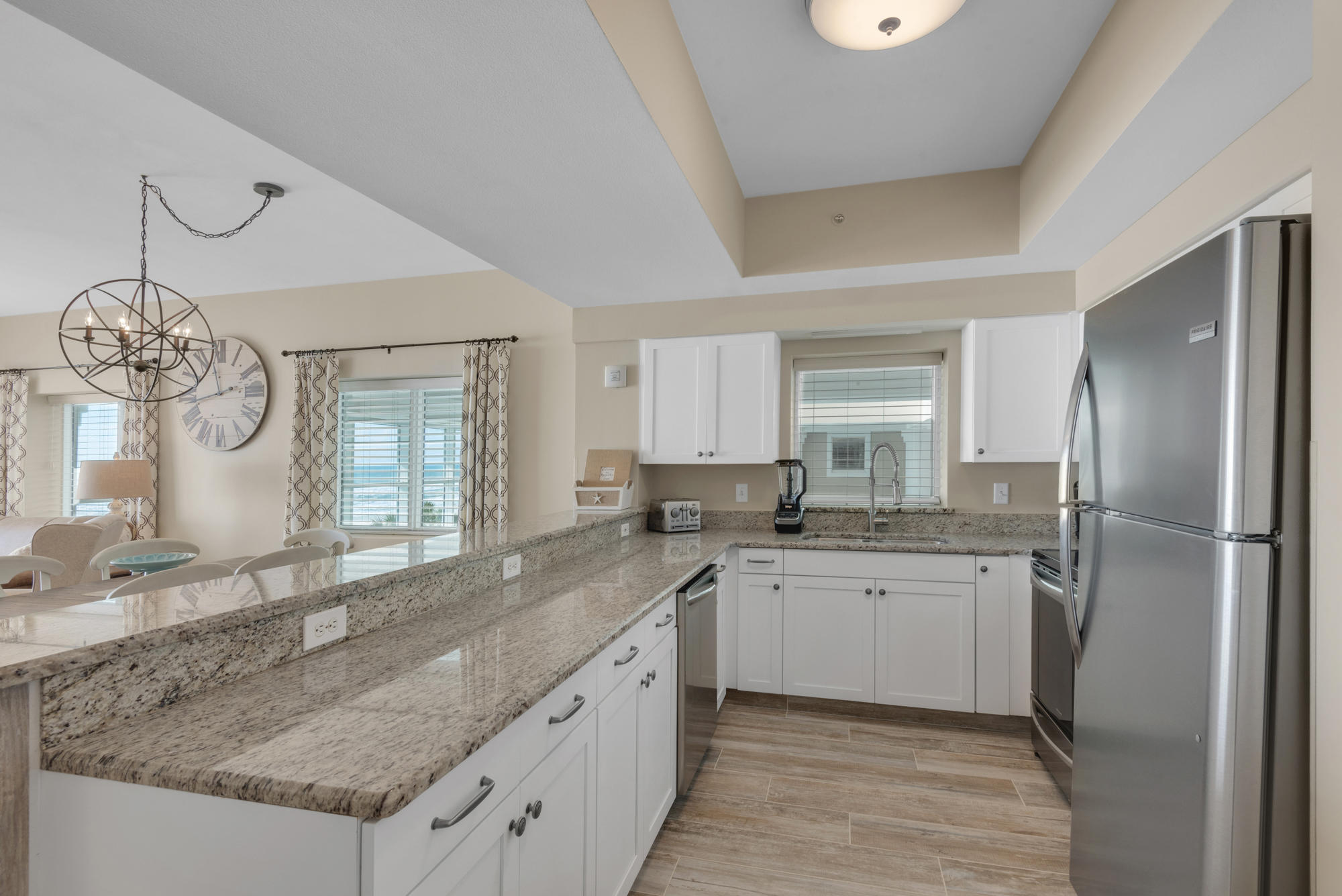 MAJESTIC SUN - Residential