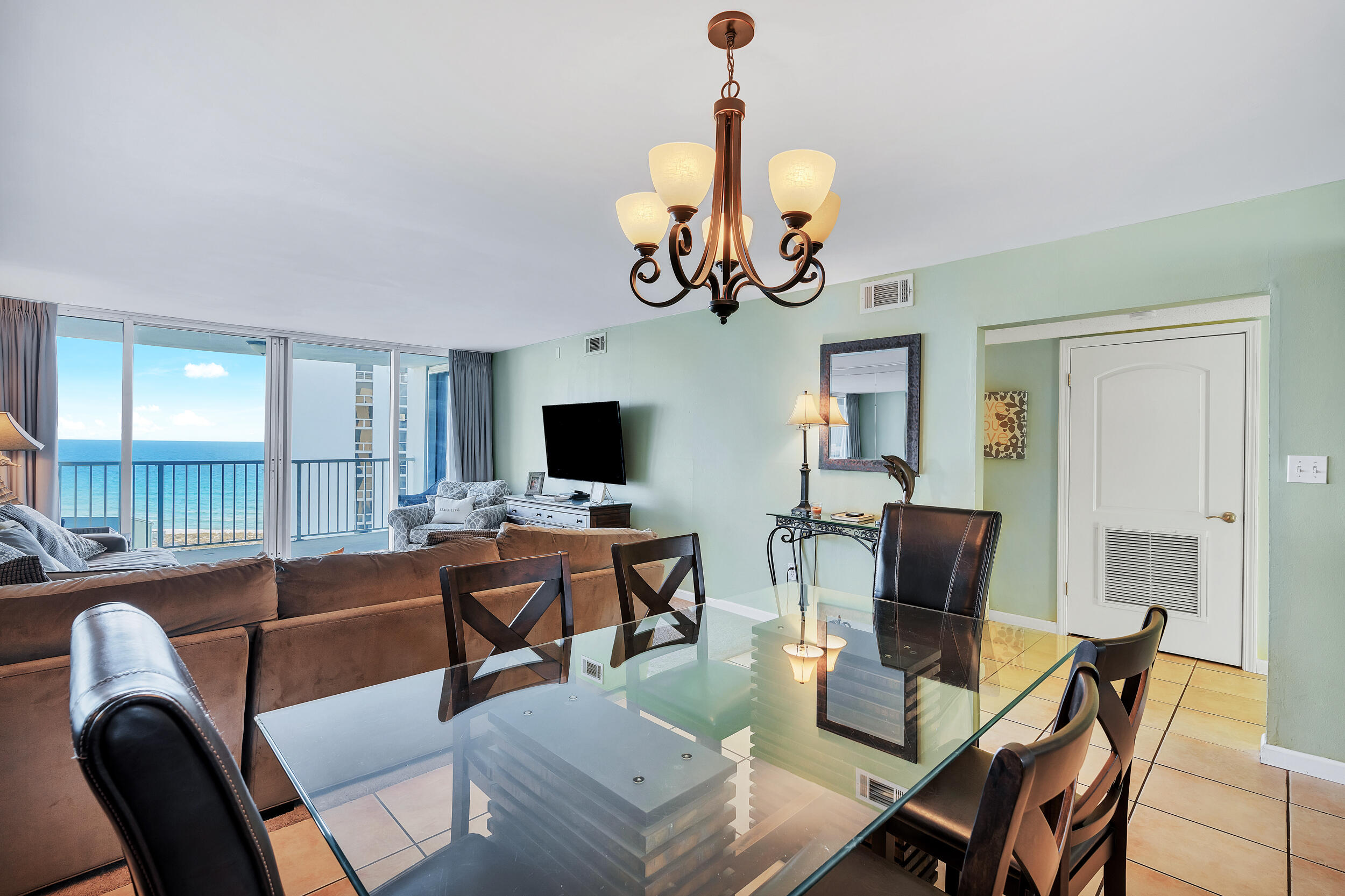 SHORELINE TOWERS 3 - Residential