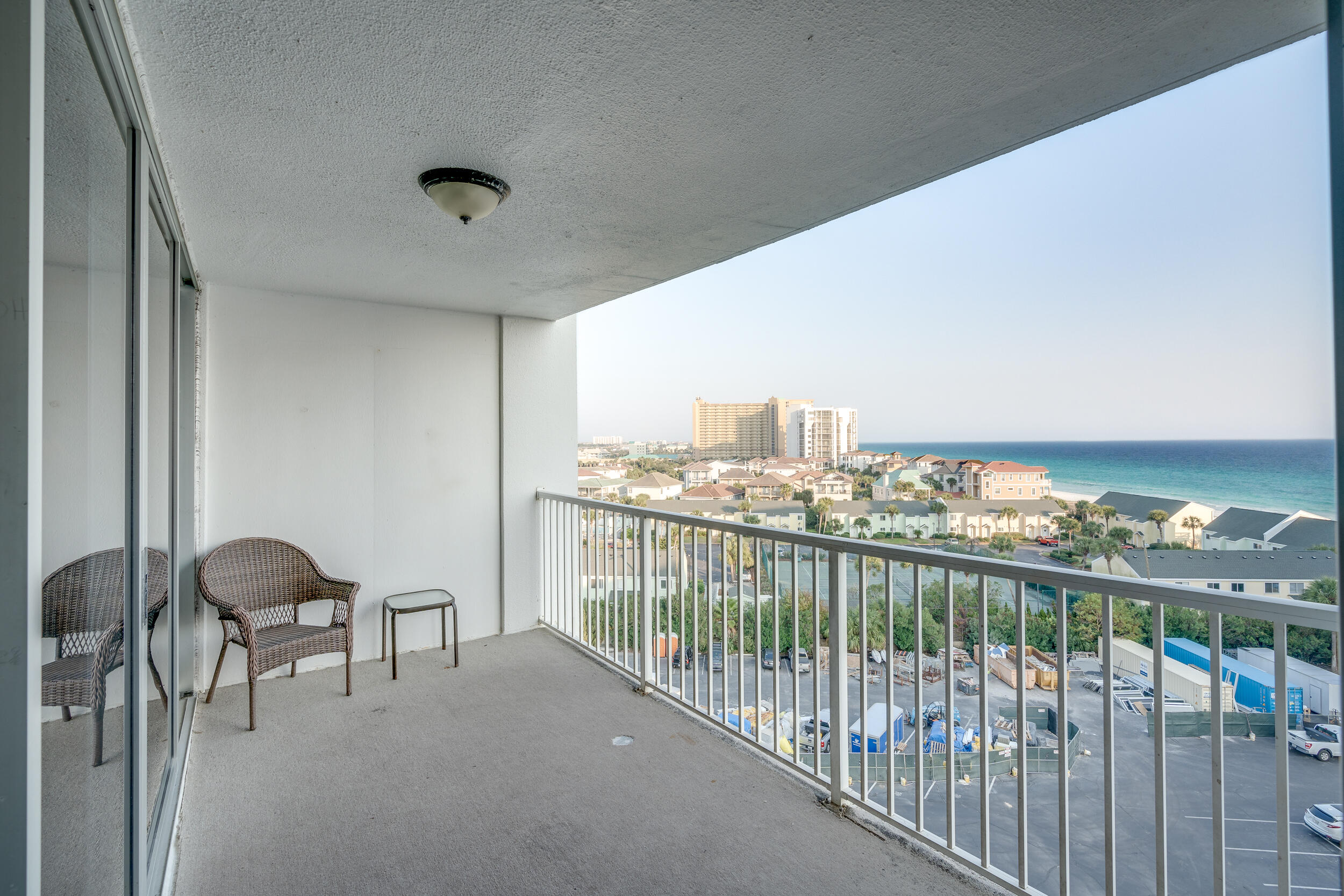 SHORELINE TOWERS 3 - Residential