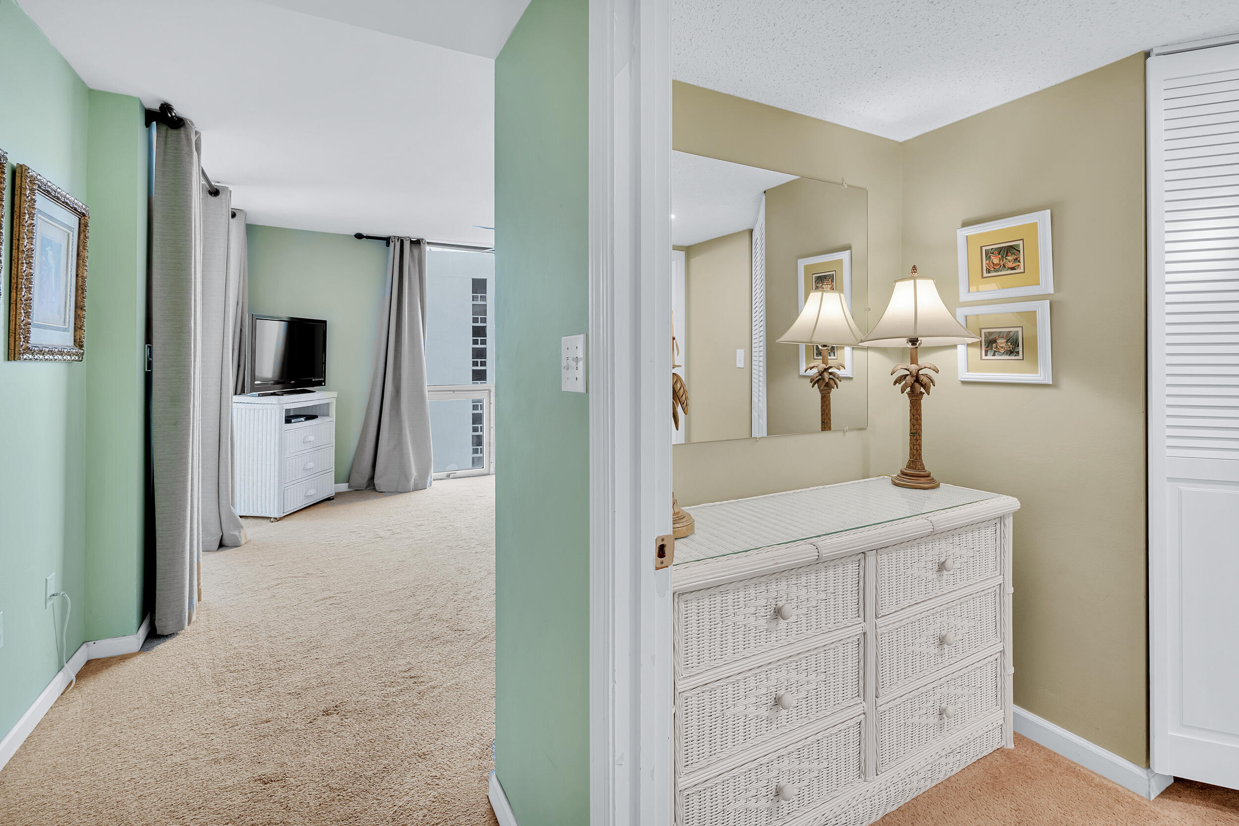 SHORELINE TOWERS 3 - Residential