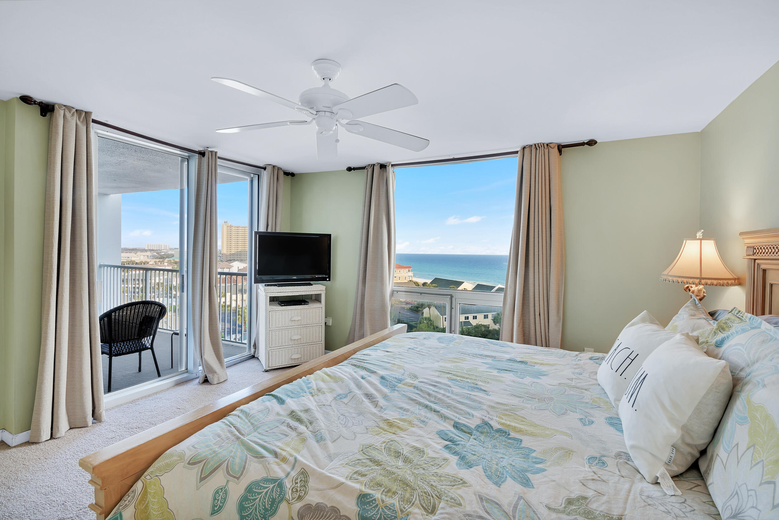 SHORELINE TOWERS 3 - Residential