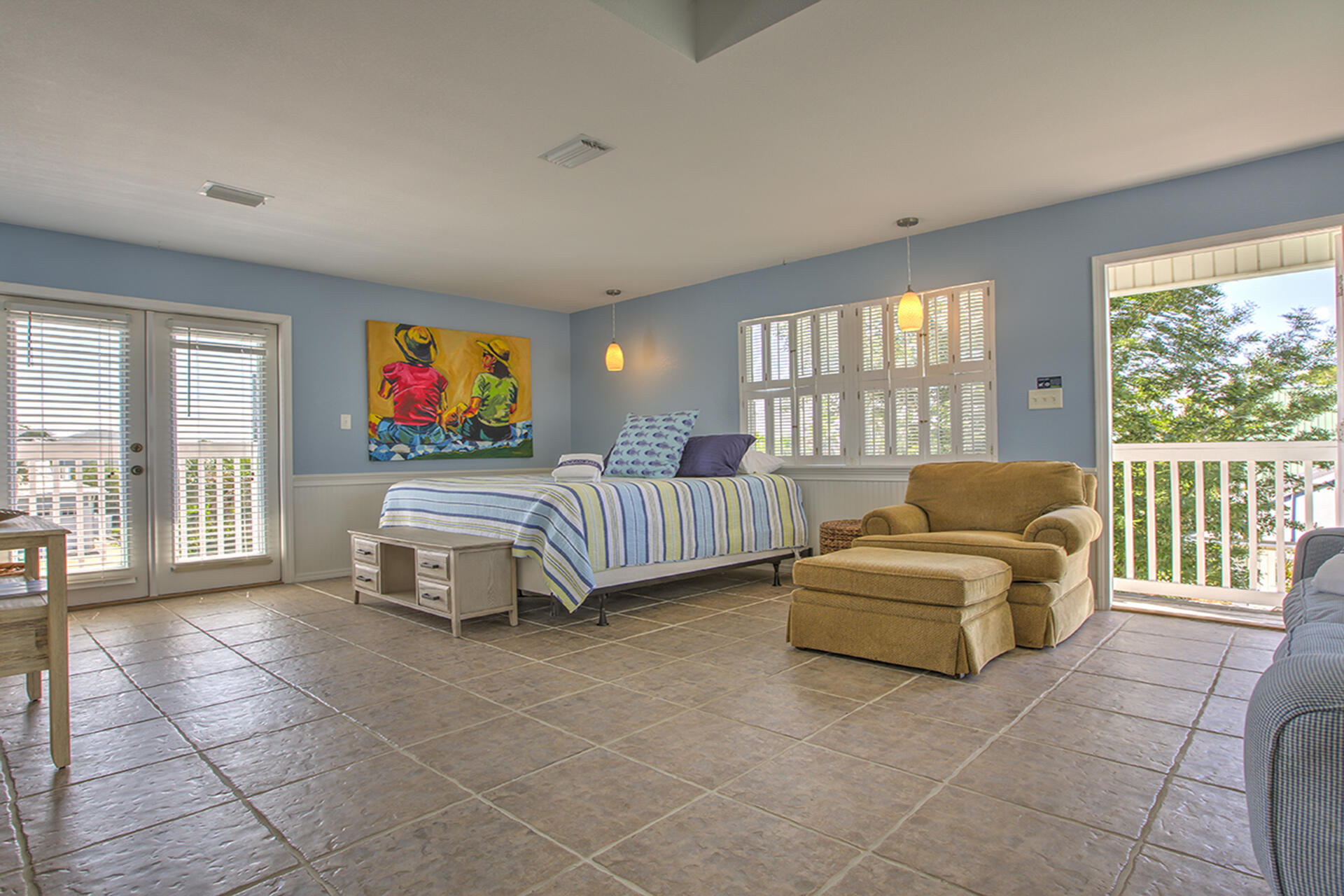 CRYSTAL BEACH - Residential
