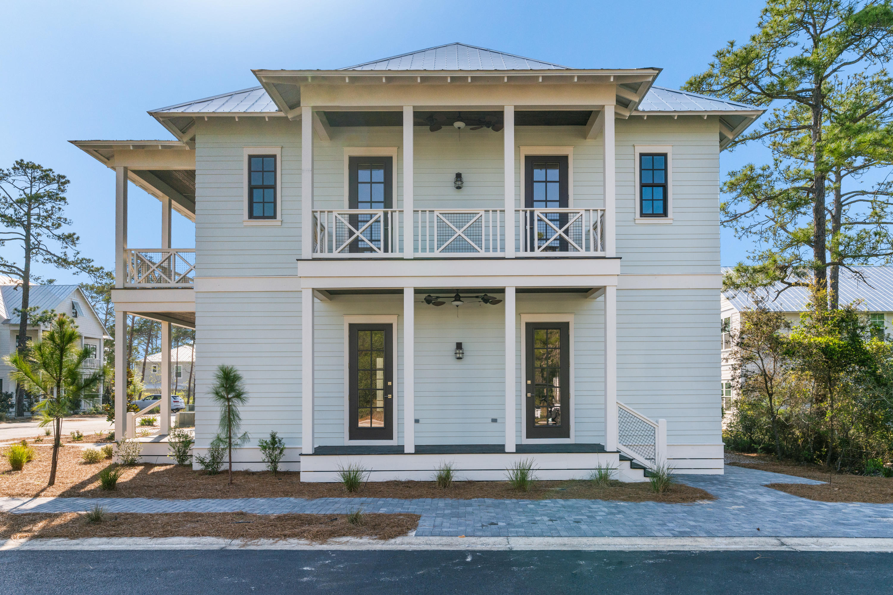 LAKESIDE AT BLUE MOUNTAIN BEACH - Residential