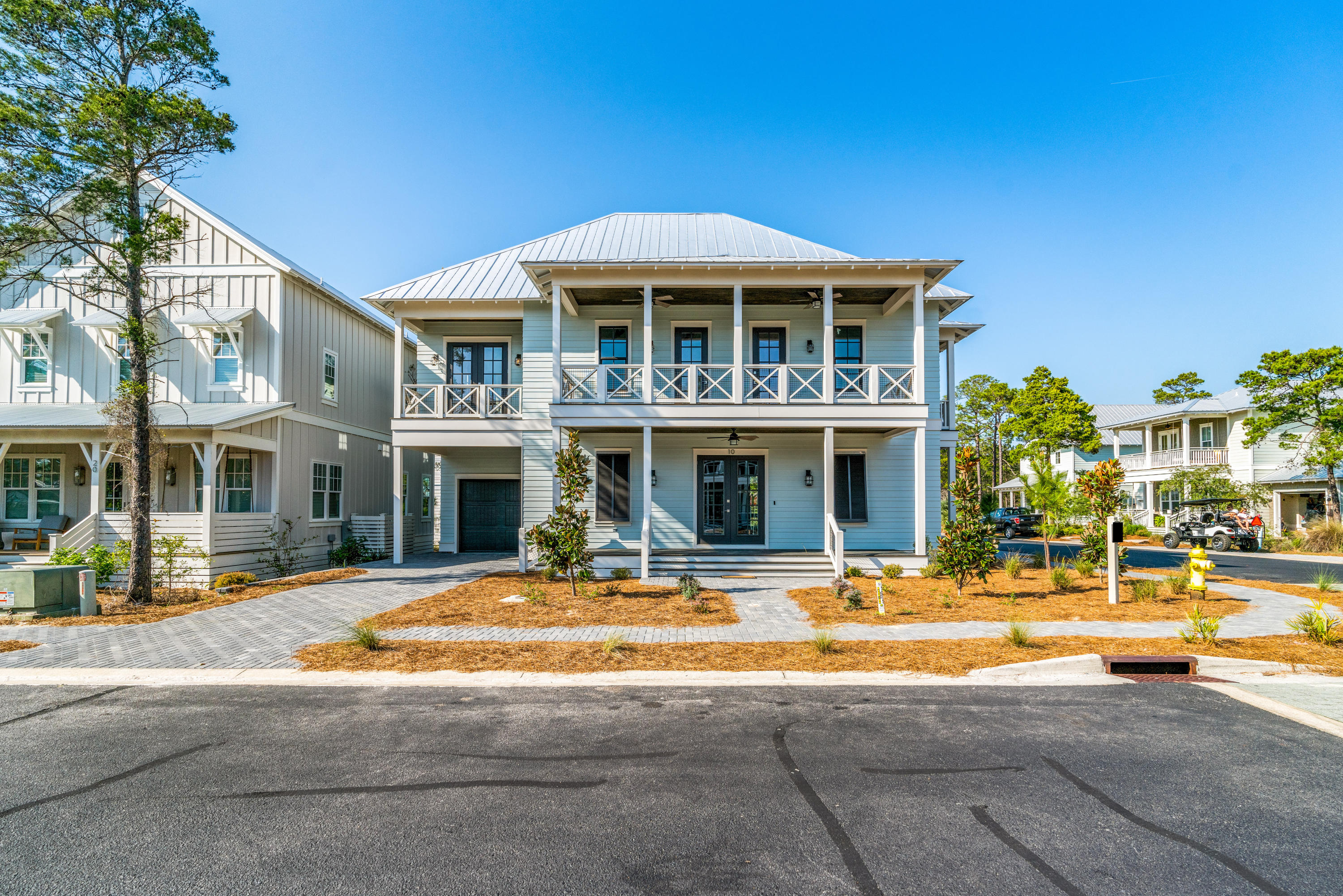 LAKESIDE AT BLUE MOUNTAIN BEACH - Residential