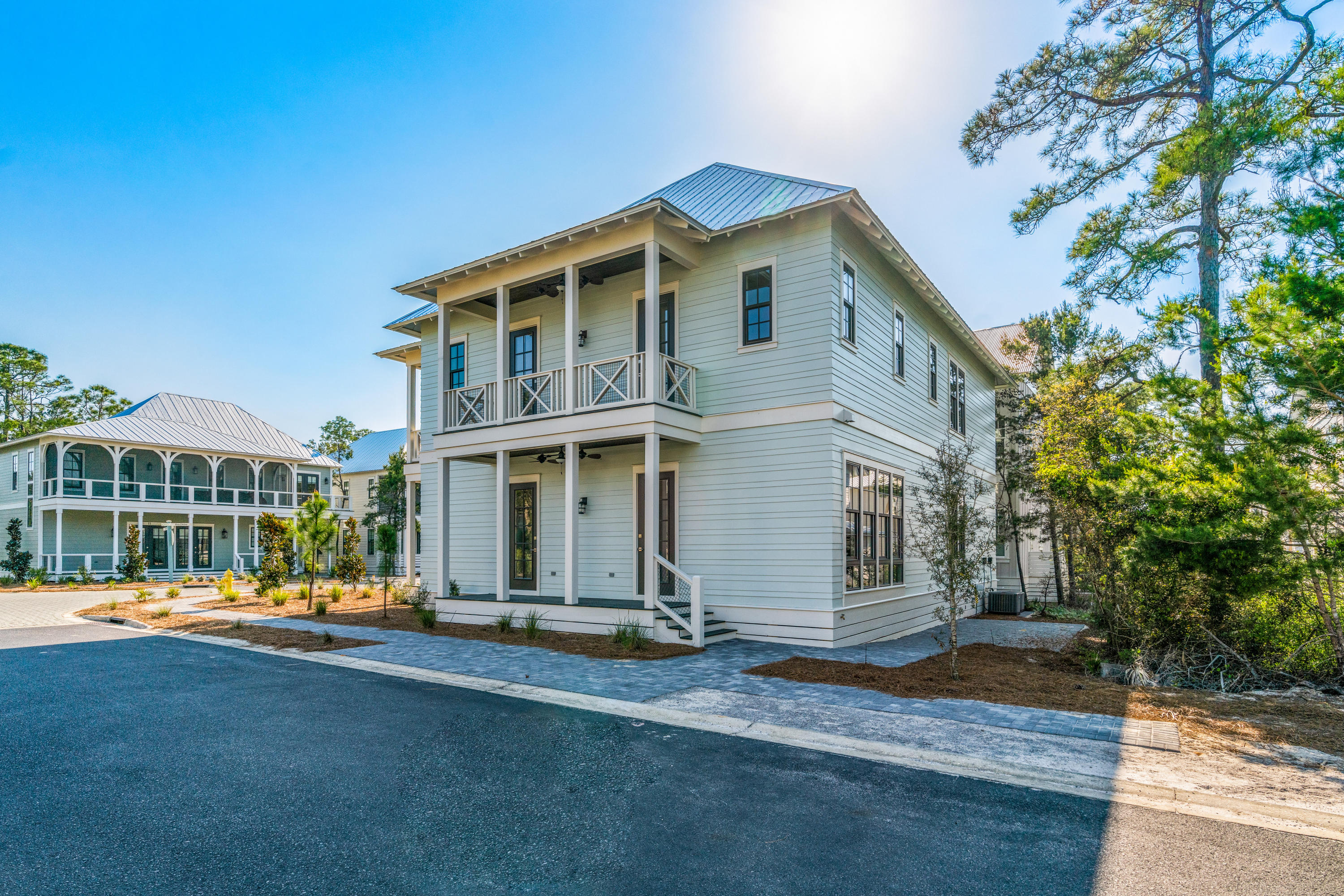 LAKESIDE AT BLUE MOUNTAIN BEACH - Residential